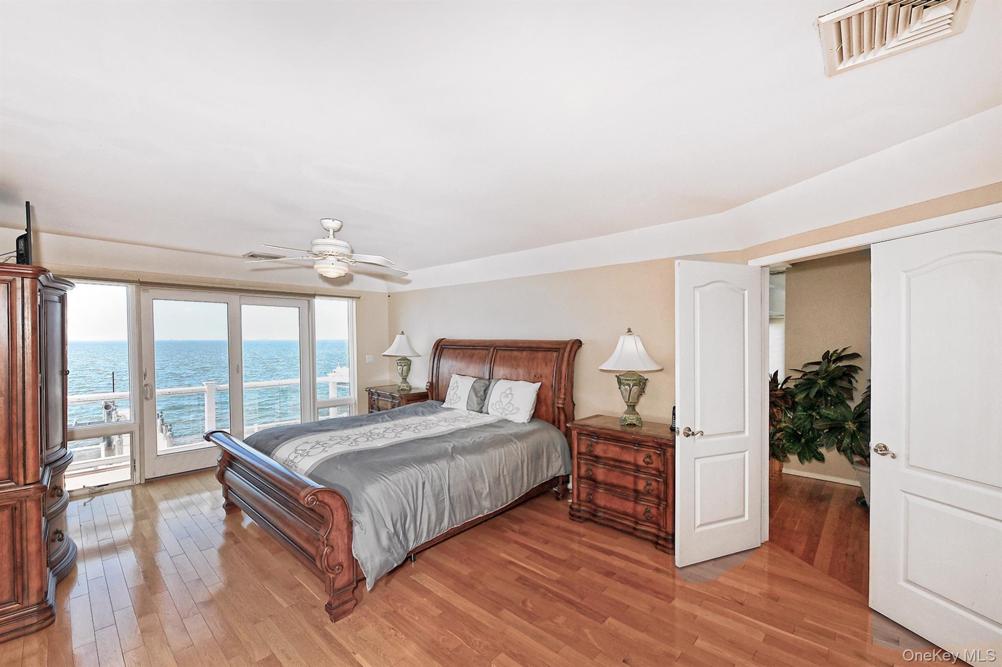 Single Family Fairwater Nassau County, NY 11758, MLS-902443-22