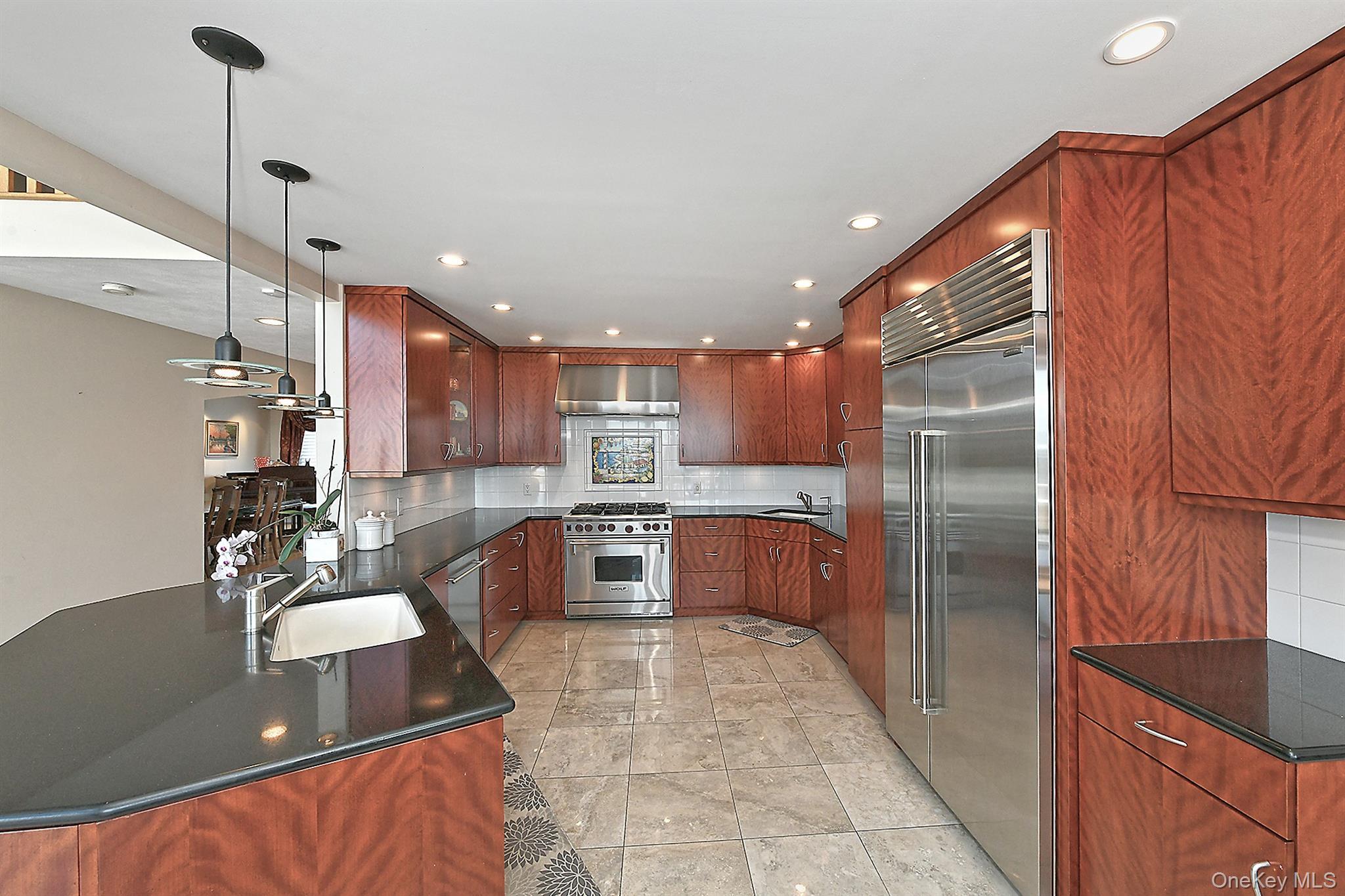 Single Family Fairwater Nassau County, NY 11758, MLS-902443-9