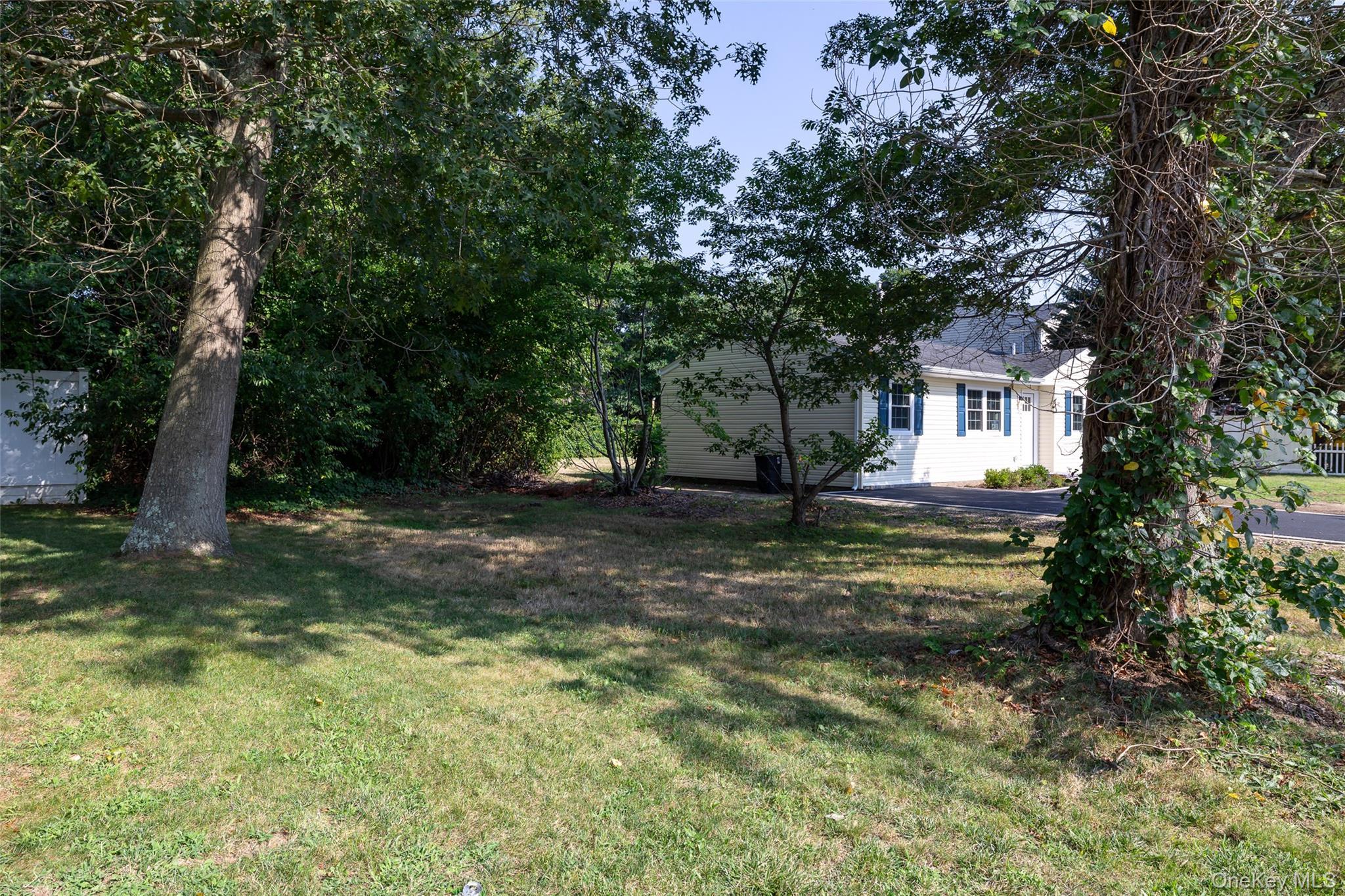 Single Family Maple  Suffolk County, NY 11798, MLS-902468-17