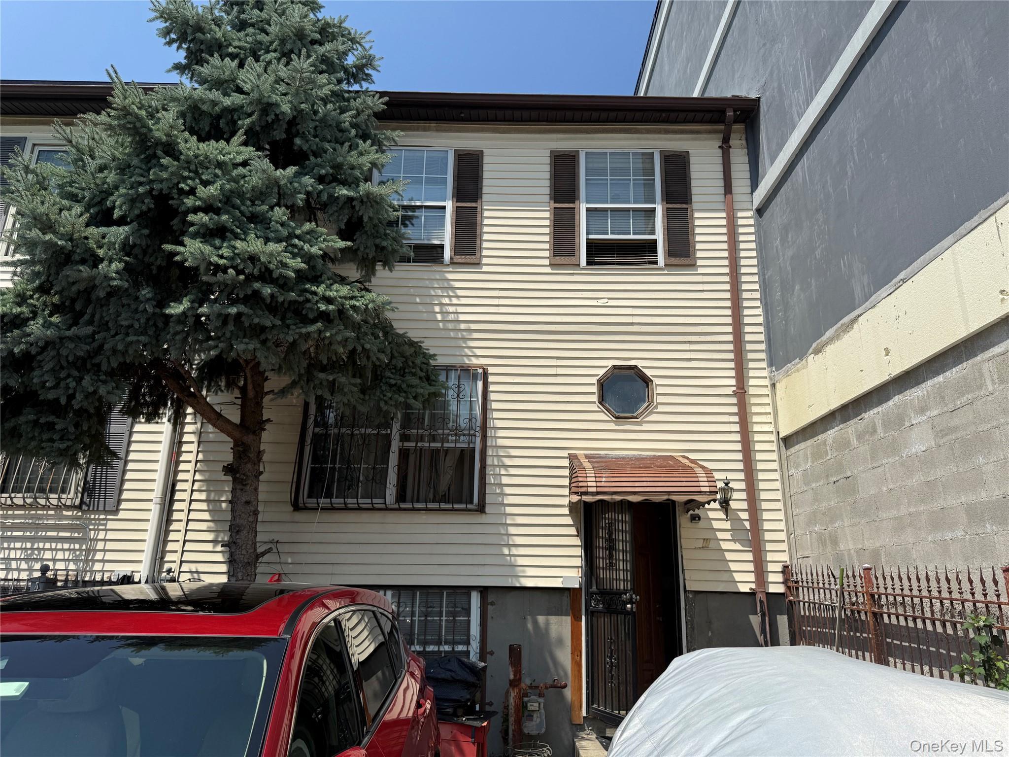 Single Family Harrison  Bronx, NY 10453, MLS-902482-10