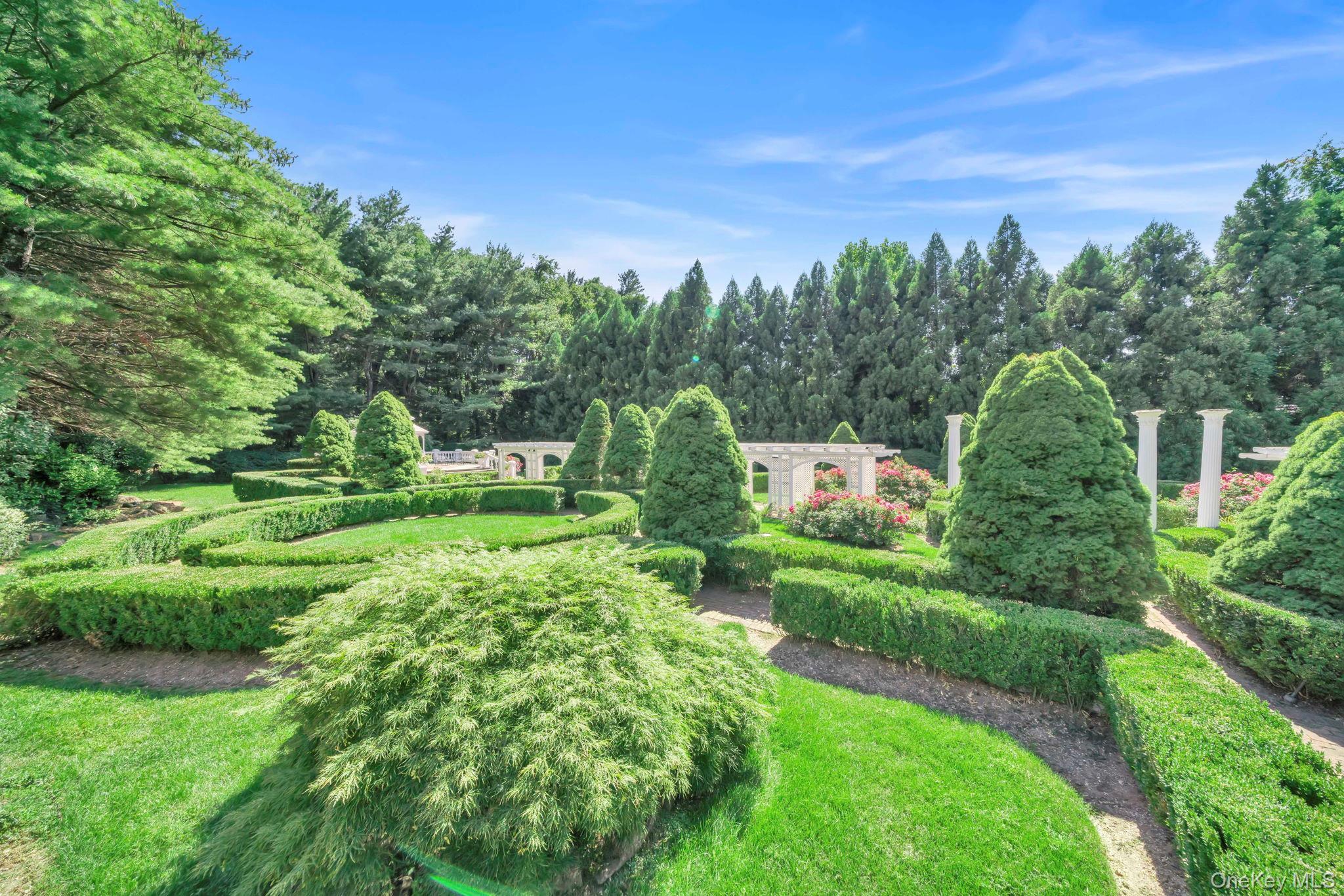 Single Family Stoddart Nassau County, NY 11560, MLS-902499-31