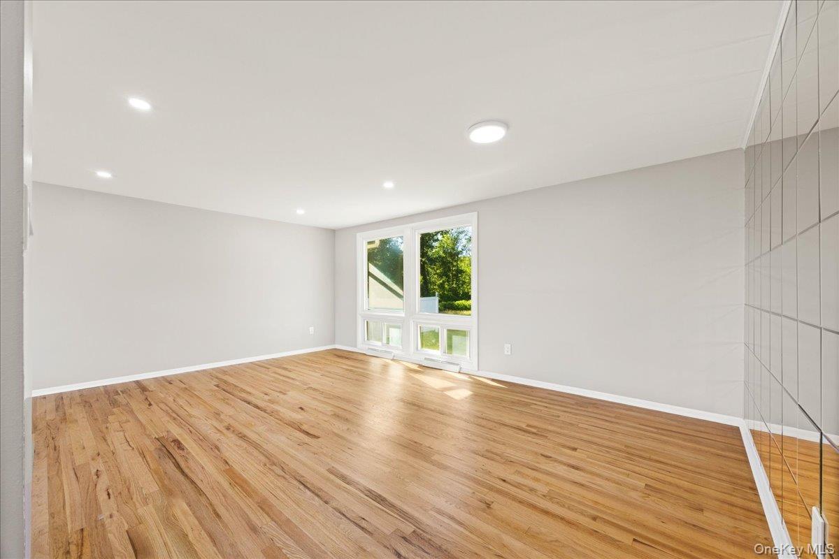 Single Family Stony Run  Orange County, NY 12550, MLS-902535-4