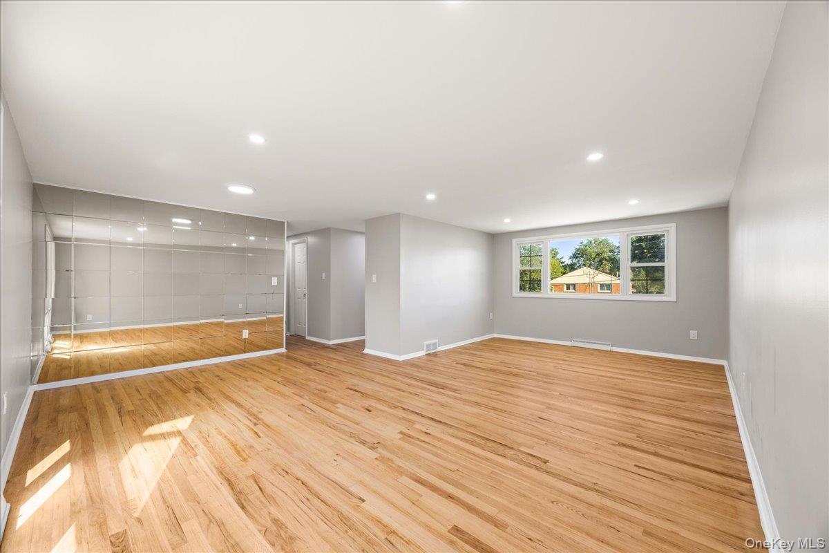 Single Family Stony Run  Orange County, NY 12550, MLS-902535-5