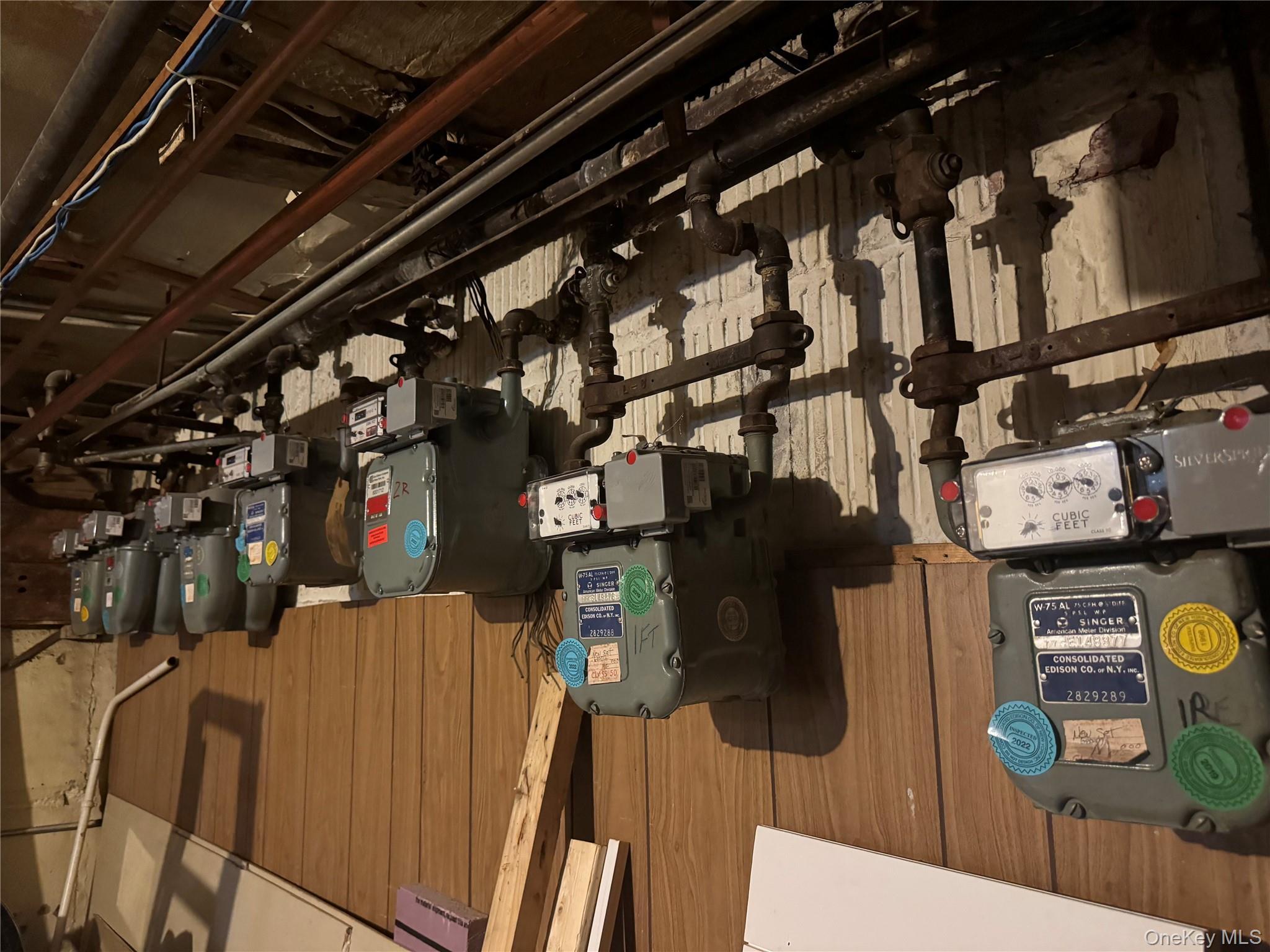 Commercial Sale 233rd  Bronx, NY 10470, MLS-902536-11