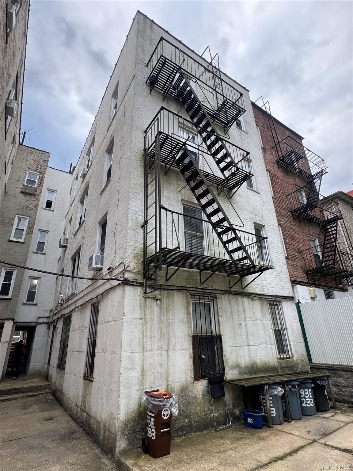 Commercial Sale 233rd  Bronx, NY 10470, MLS-902536-14