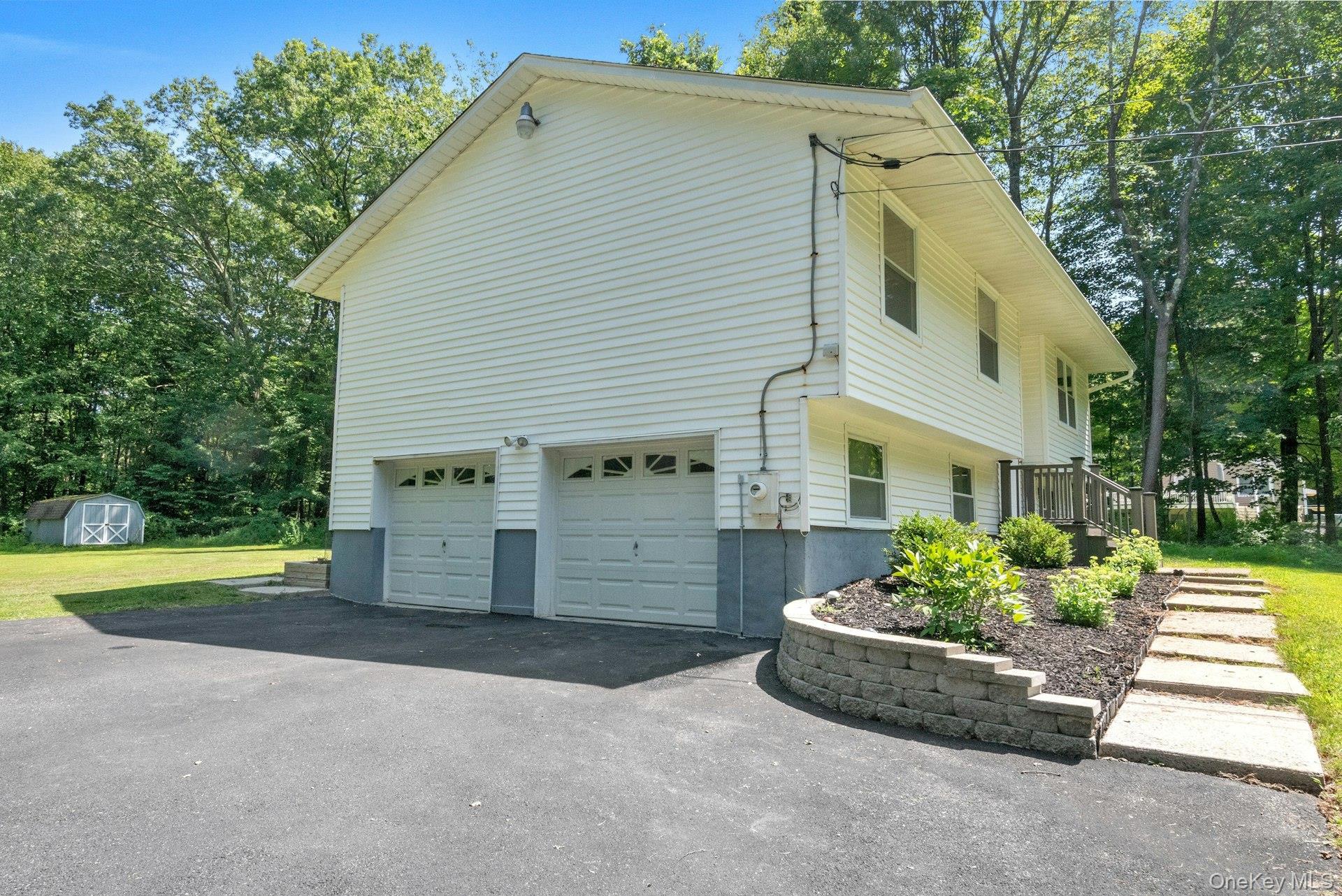 Single Family Wood  Putnam County, NY 10541, MLS-902544-4