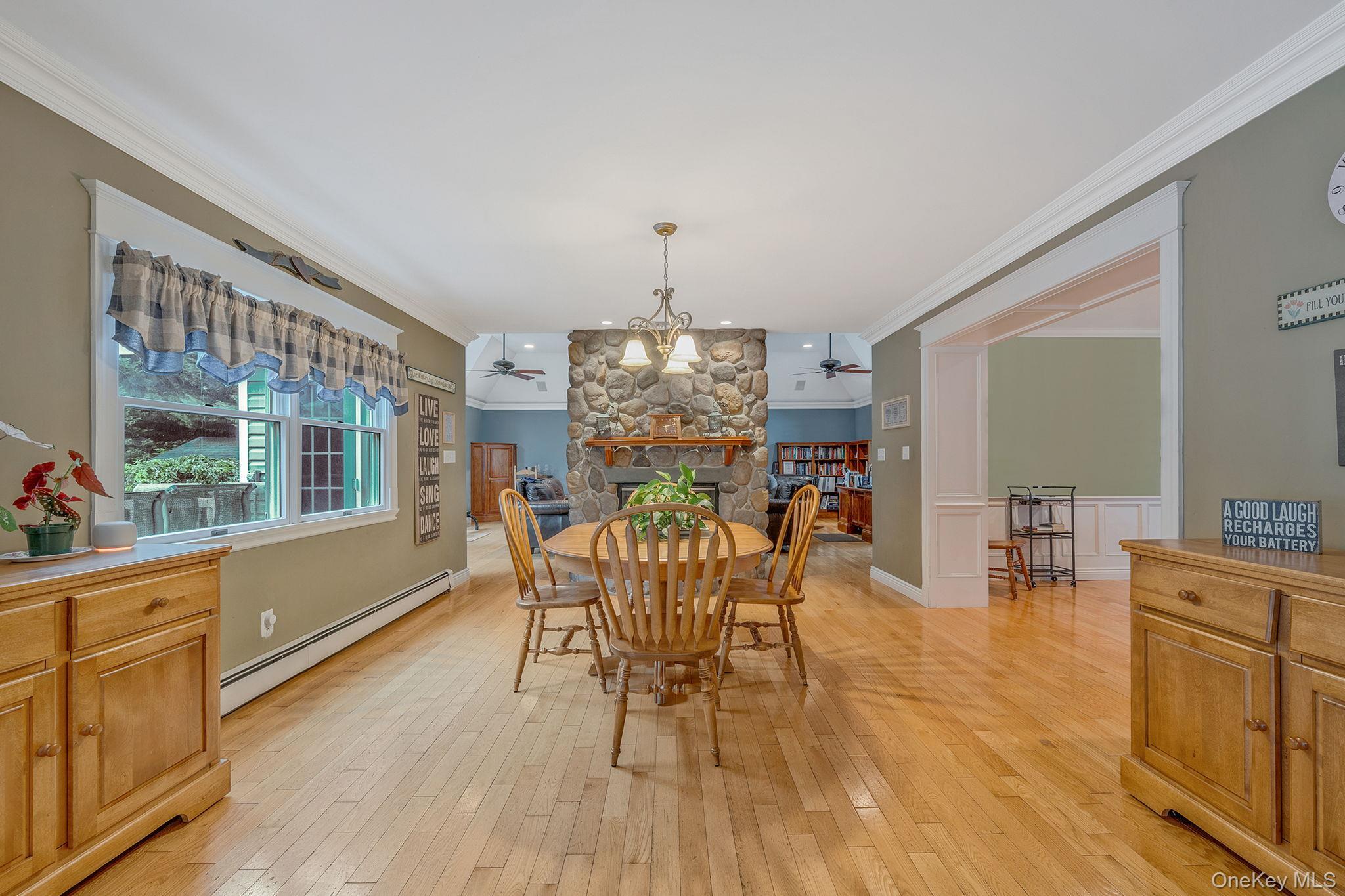 Single Family Spyglass  Suffolk County, NY 11733, MLS-902576-8