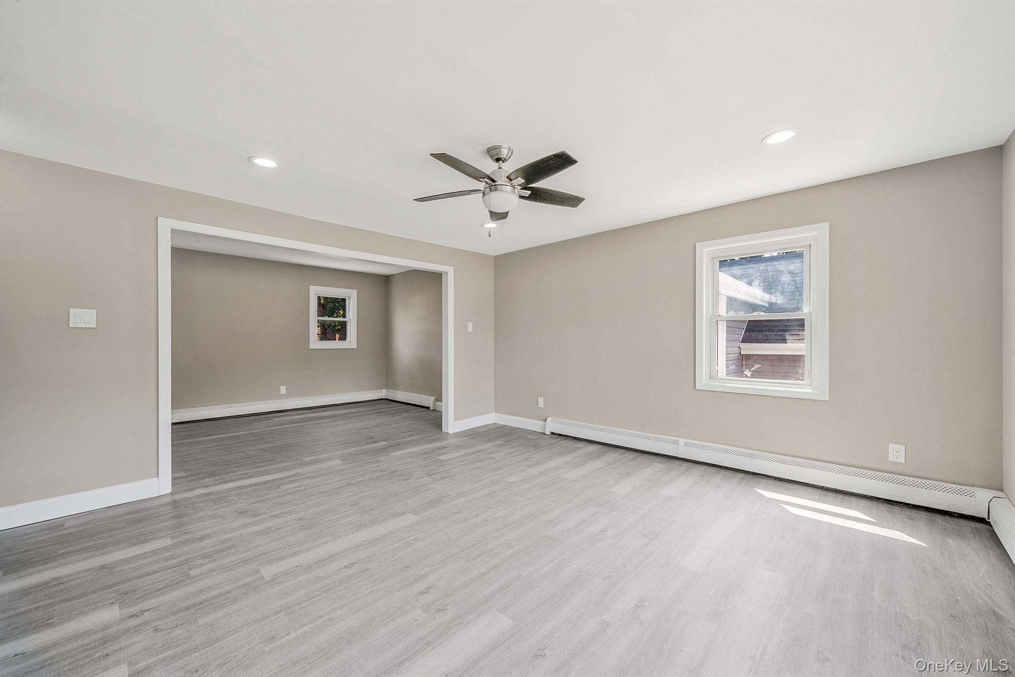 Single Family Old Country  Suffolk County, NY 11729, MLS-902592-12