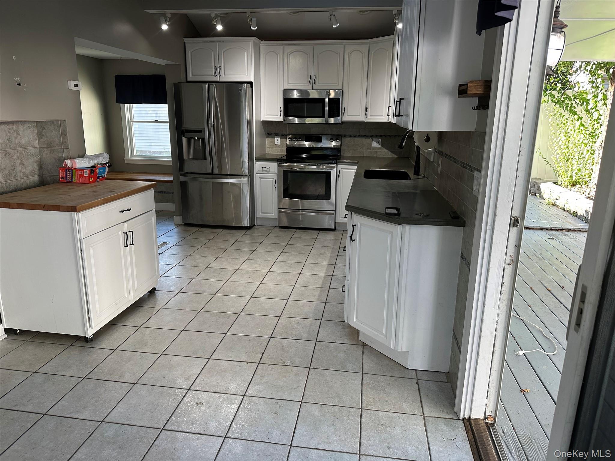 Single Family Peckham Dutchess County, NY 12603, MLS-902602-11