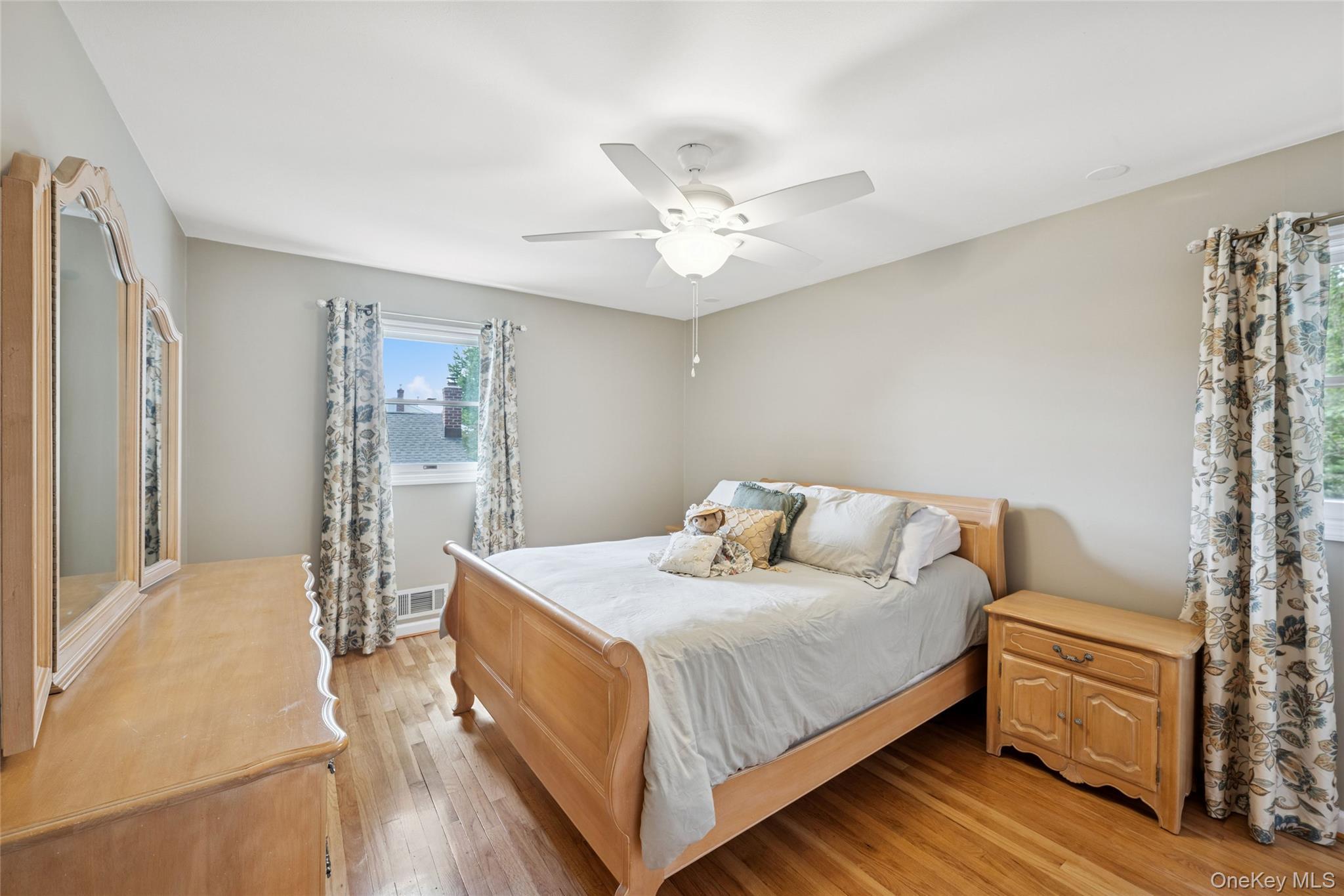 Single Family Morewood Drive Suffolk County, NY 11787, MLS-902610-31