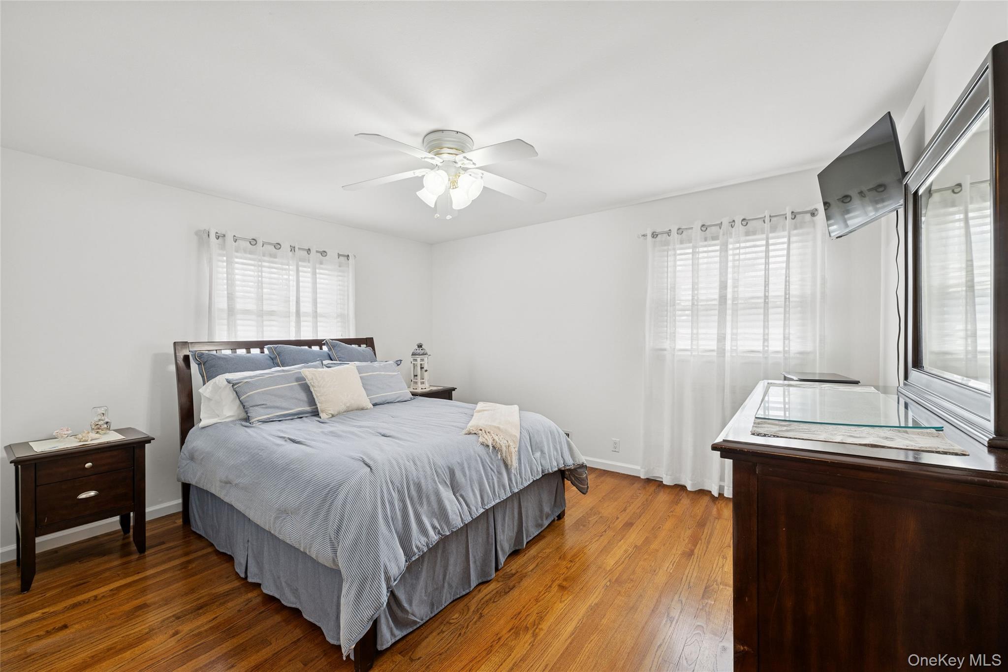 Single Family Morewood Drive Suffolk County, NY 11787, MLS-902610-32