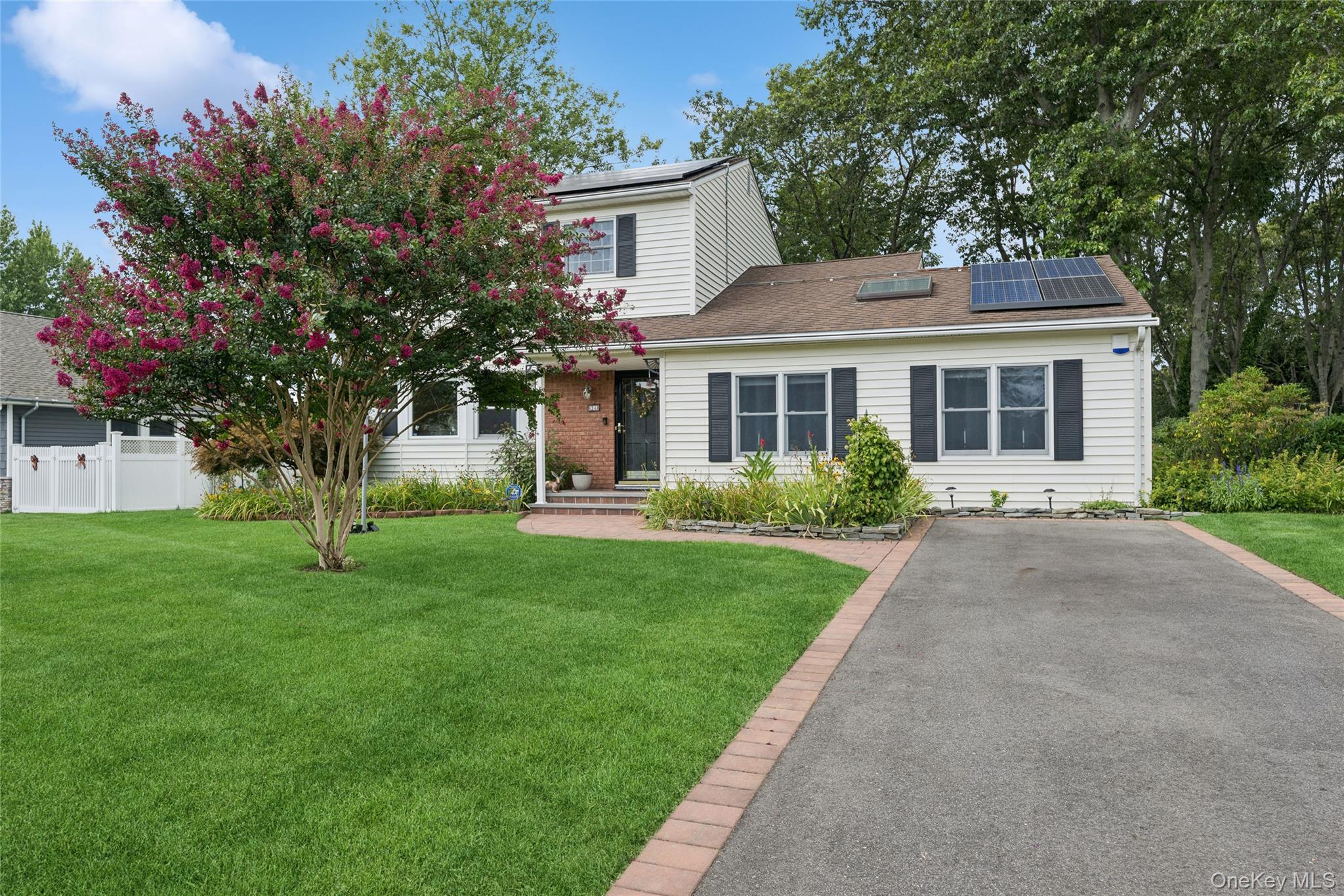 Single Family Morewood Drive Suffolk County, NY 11787, MLS-902610-4