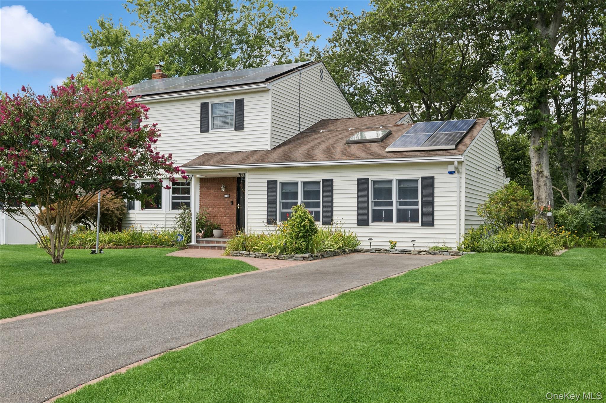 Single Family Morewood Drive Suffolk County, NY 11787, MLS-902610-6