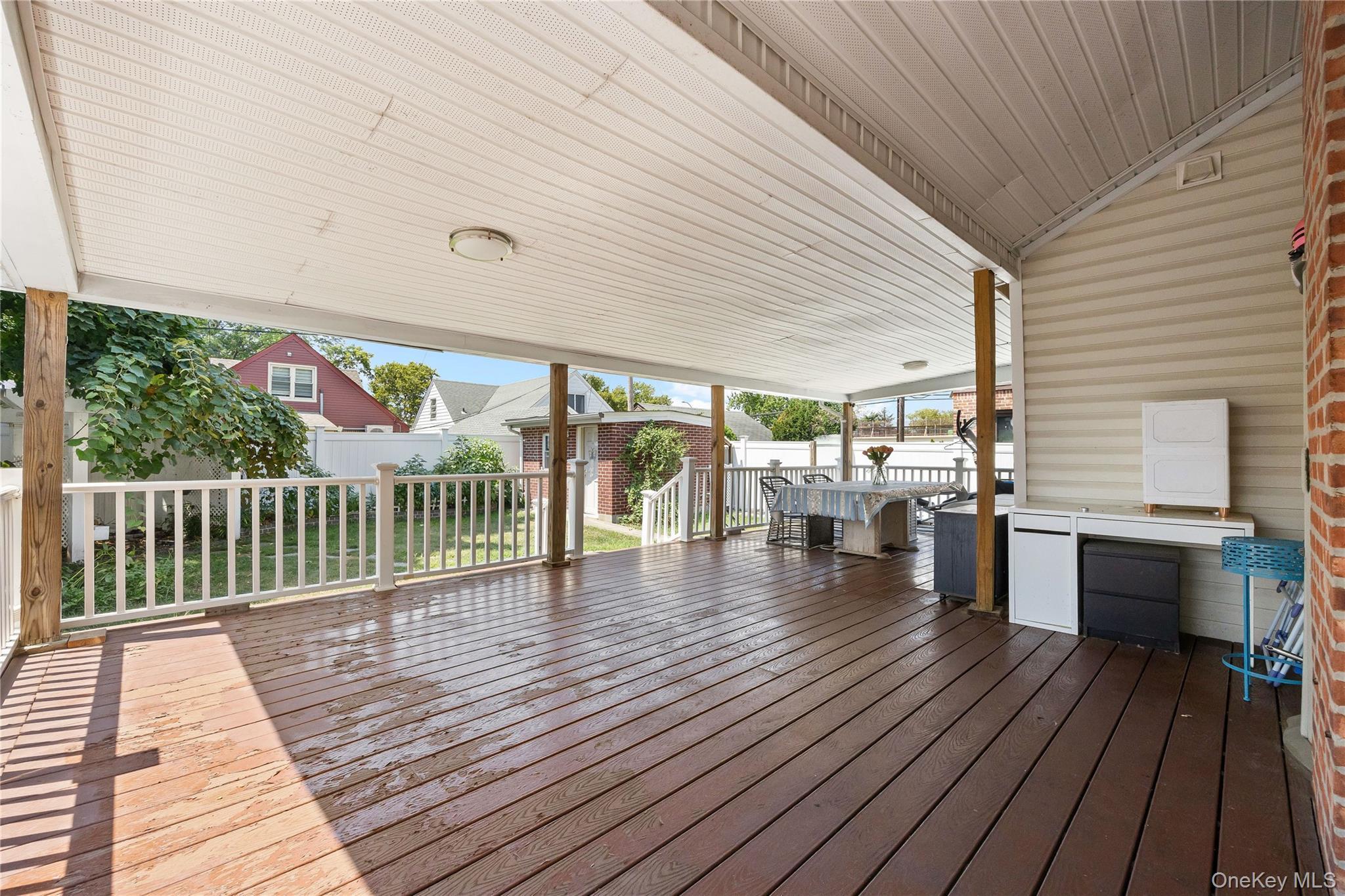 Single Family 187th  Queens, NY 11366, MLS-902643-25