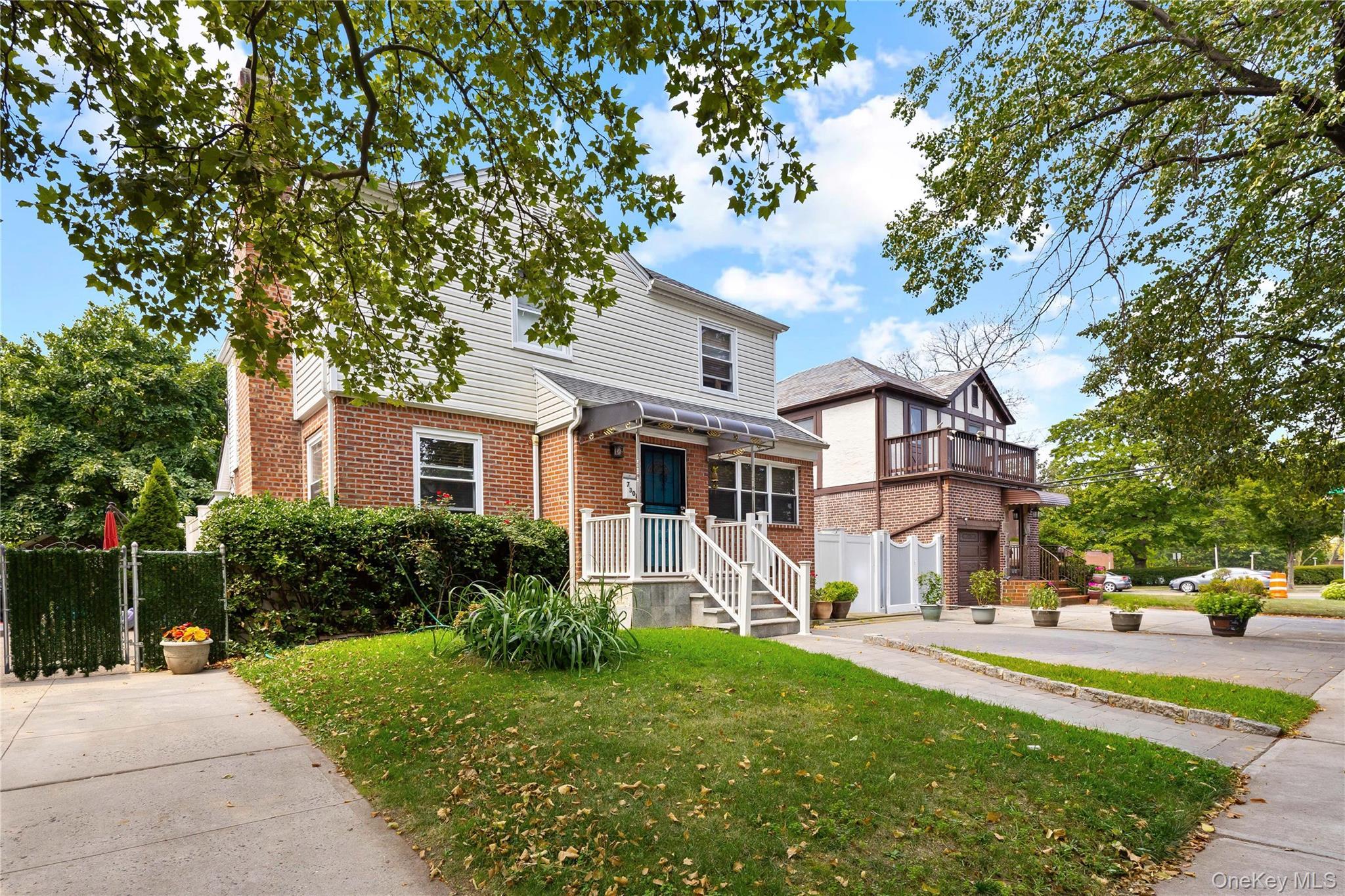 Single Family 187th  Queens, NY 11366, MLS-902643-3