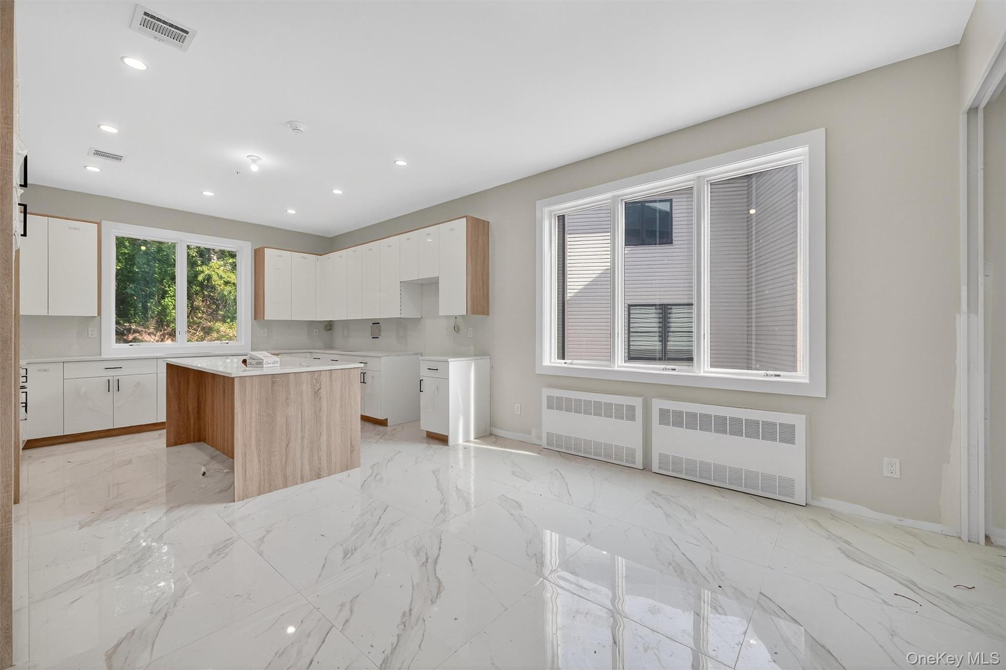 Condo Cole  Rockland County, NY 10977, MLS-902707-9