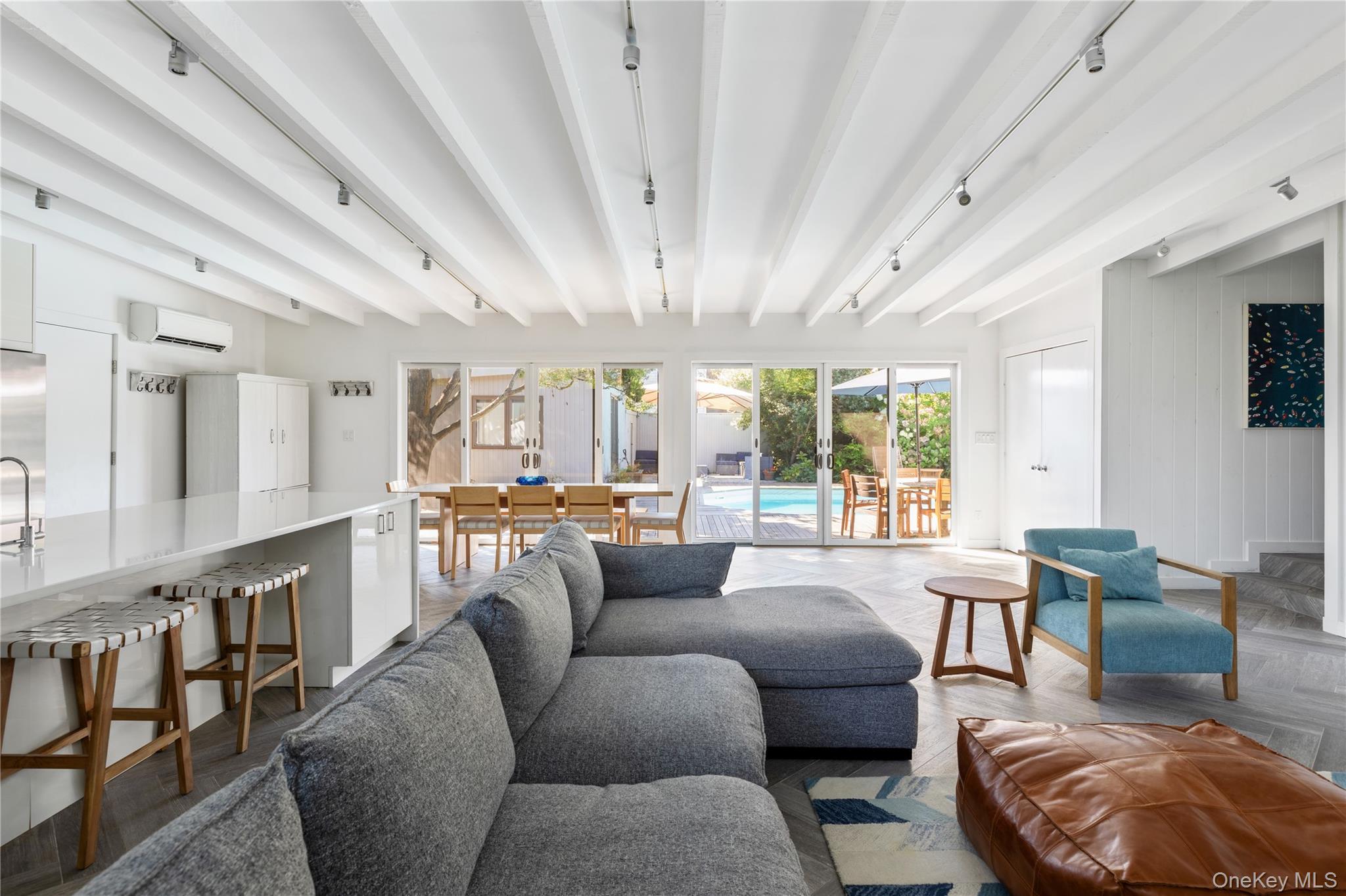 Single Family Laurel Suffolk County, NY 11770, MLS-902719-11