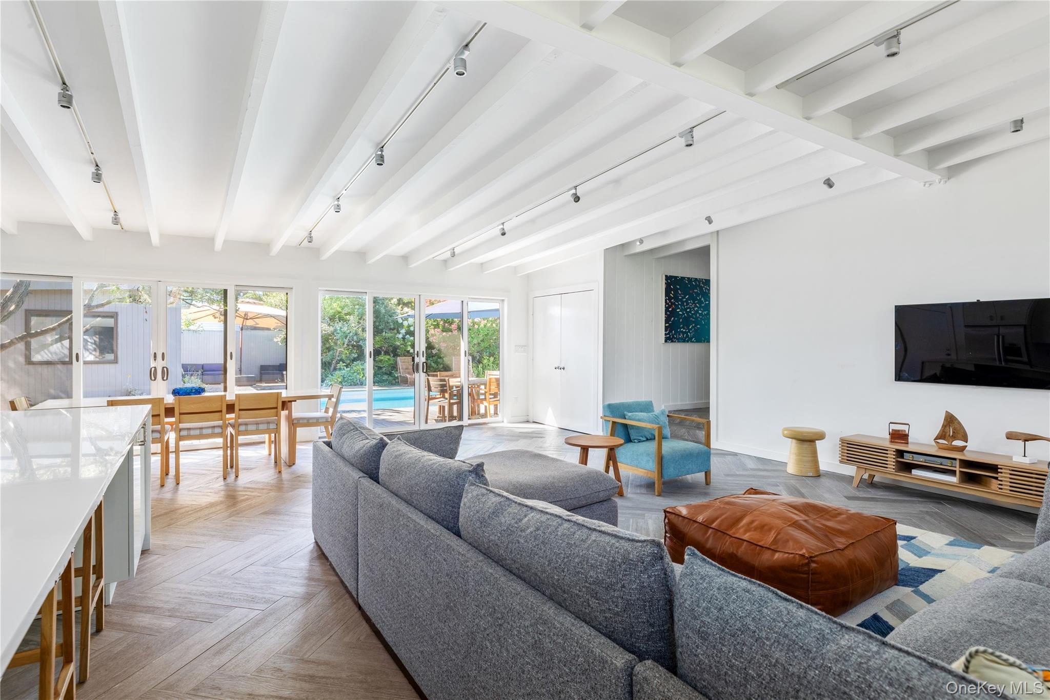 Single Family Laurel Suffolk County, NY 11770, MLS-902719-12