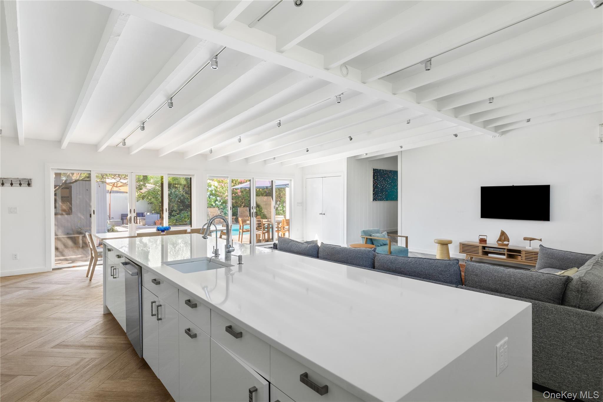 Single Family Laurel Suffolk County, NY 11770, MLS-902719-13