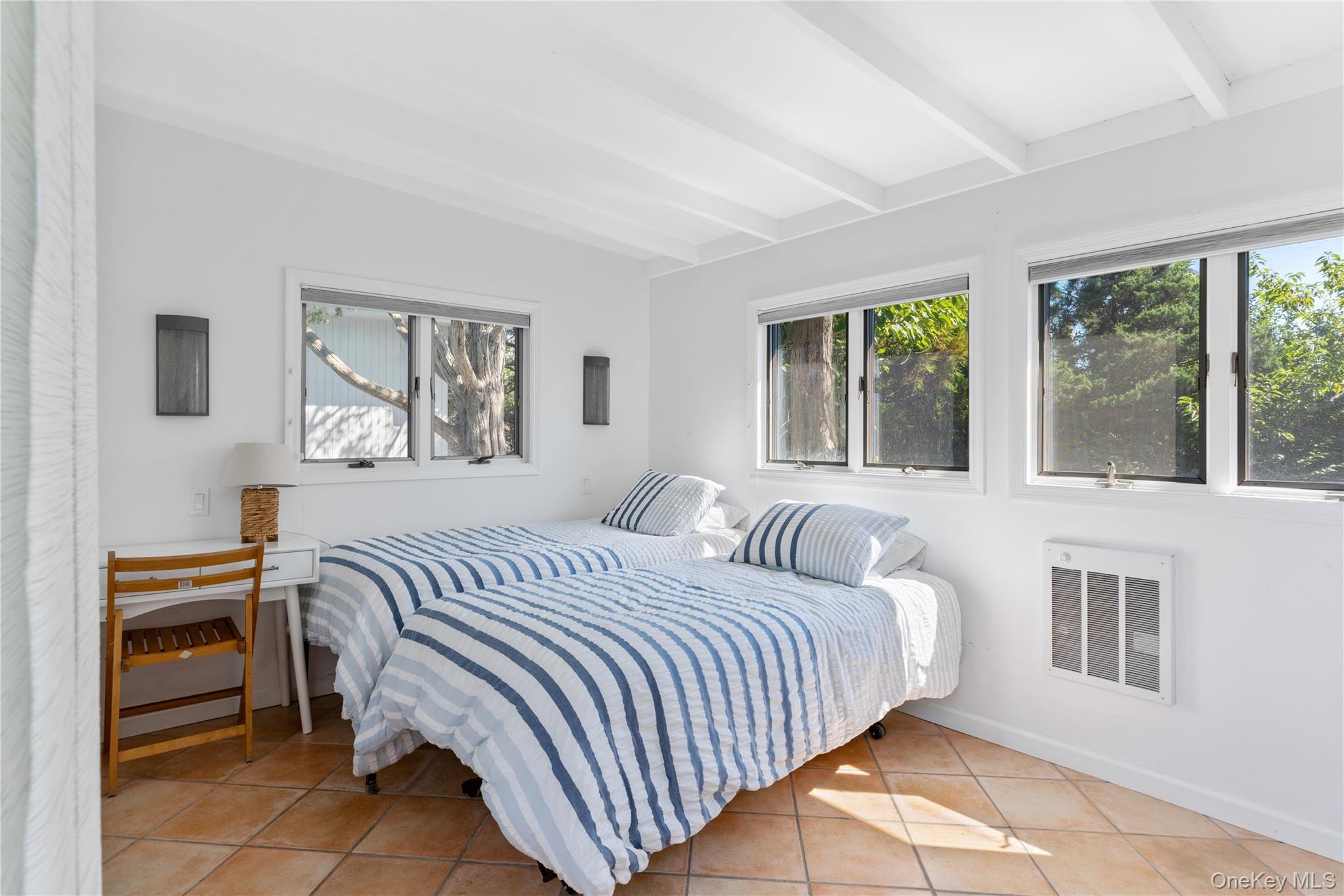 Single Family Laurel Suffolk County, NY 11770, MLS-902719-22