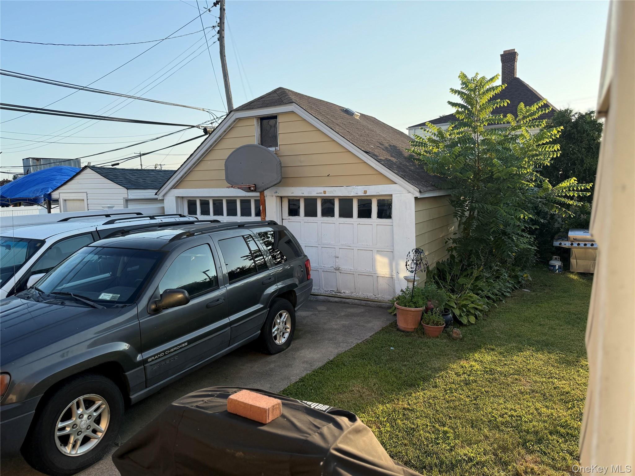 Single Family Clark  Nassau County, NY 11553, MLS-902747-12