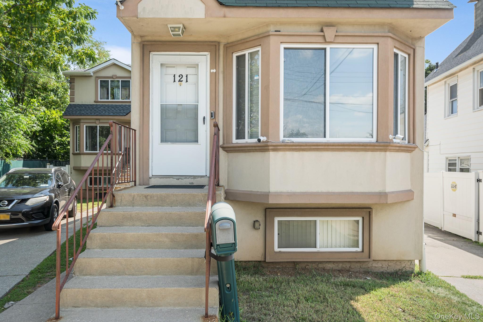 Single Family Union  Staten Island, NY 10303, MLS-902768-2