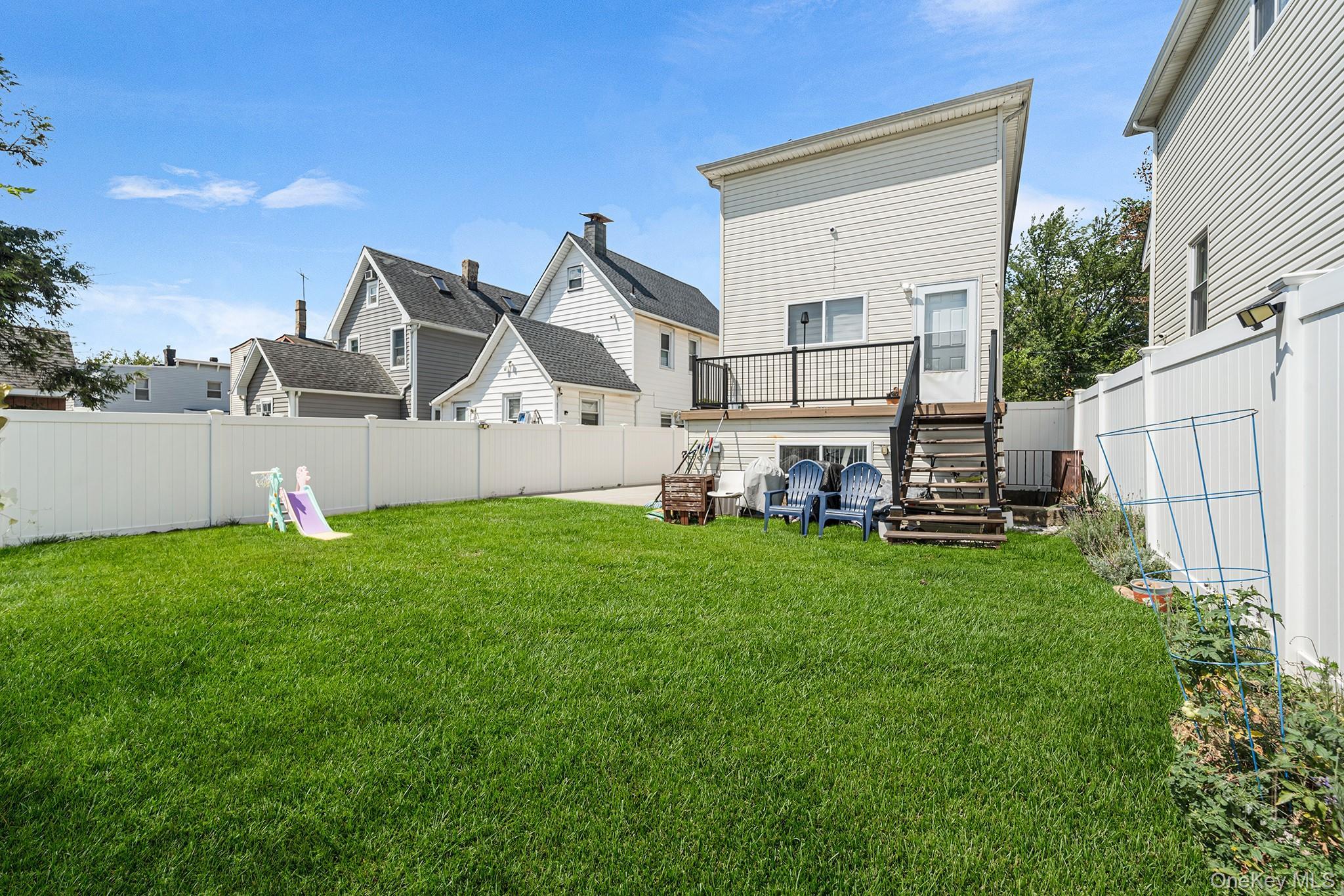 Single Family Union  Staten Island, NY 10303, MLS-902768-30