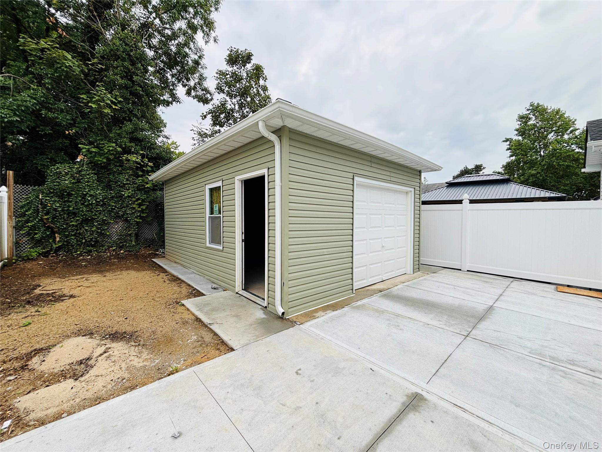 Single Family 210 Street  Queens, NY 11429, MLS-902770-13