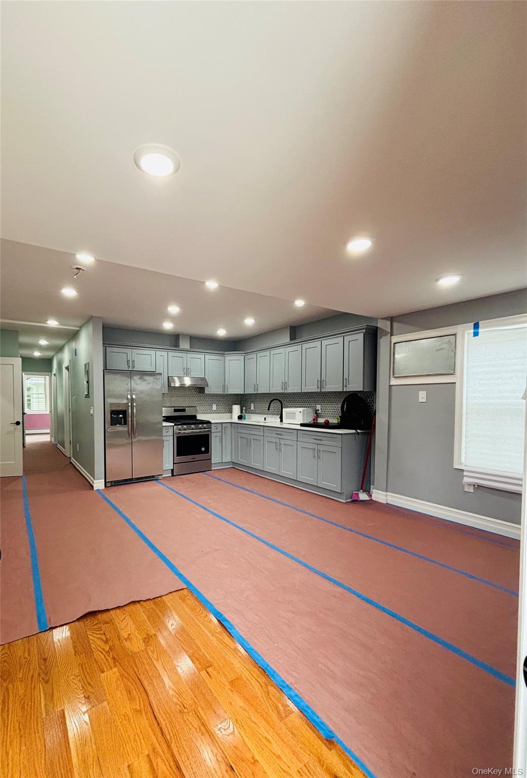 Single Family 210 Street  Queens, NY 11429, MLS-902770-4