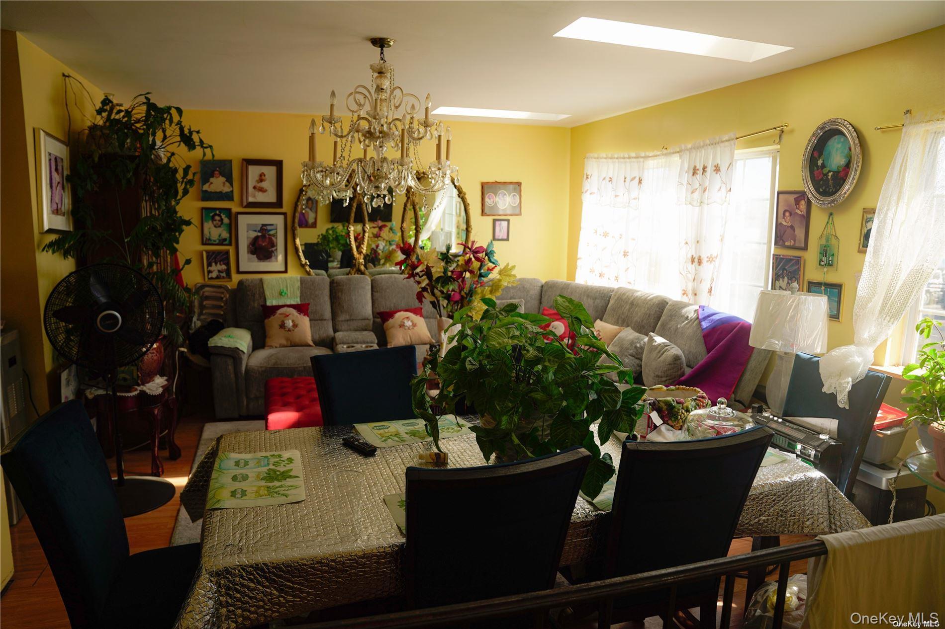 Single Family Almeda Queens, NY 11692, MLS-902776-11