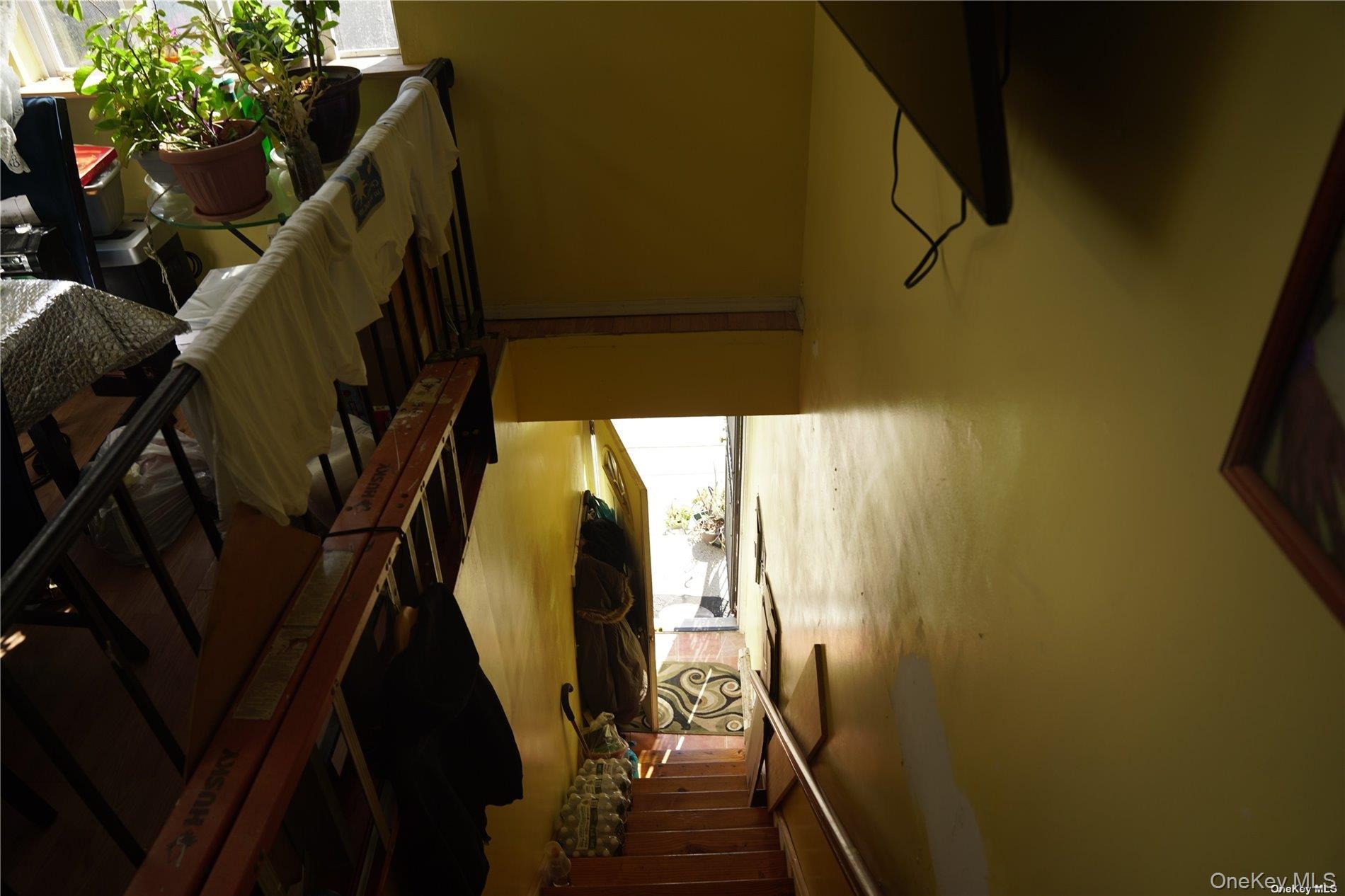 Single Family Almeda Queens, NY 11692, MLS-902776-12