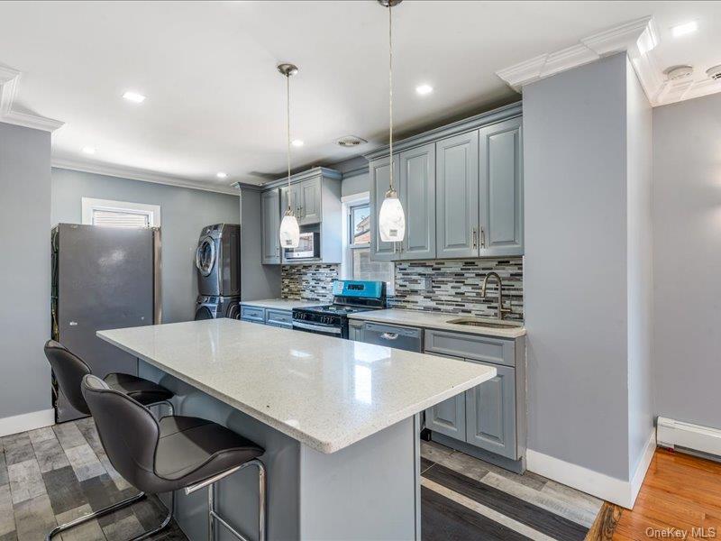 Single Family Sunbury  Queens, NY 11434, MLS-902789-15