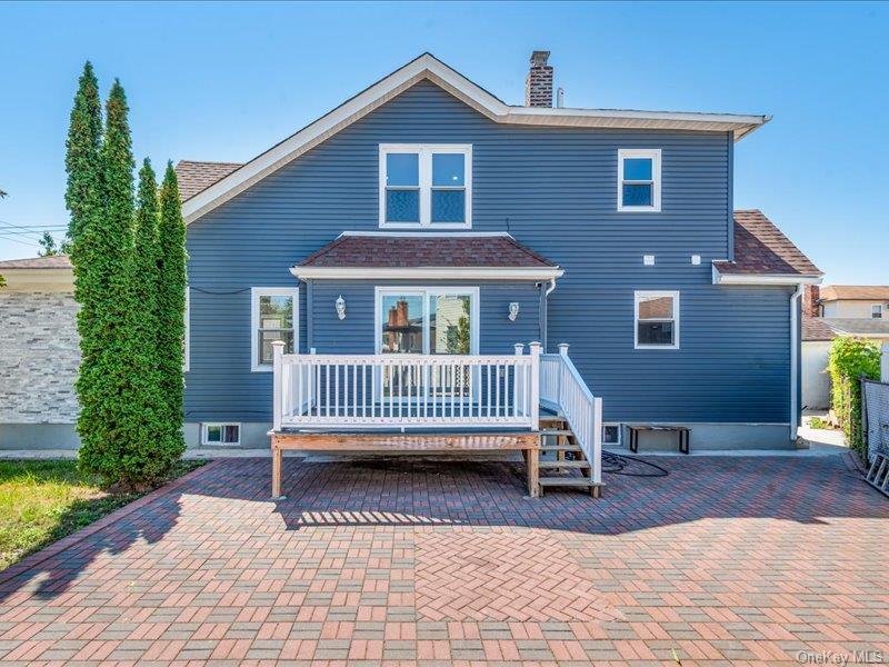 Single Family Sunbury  Queens, NY 11434, MLS-902789-5