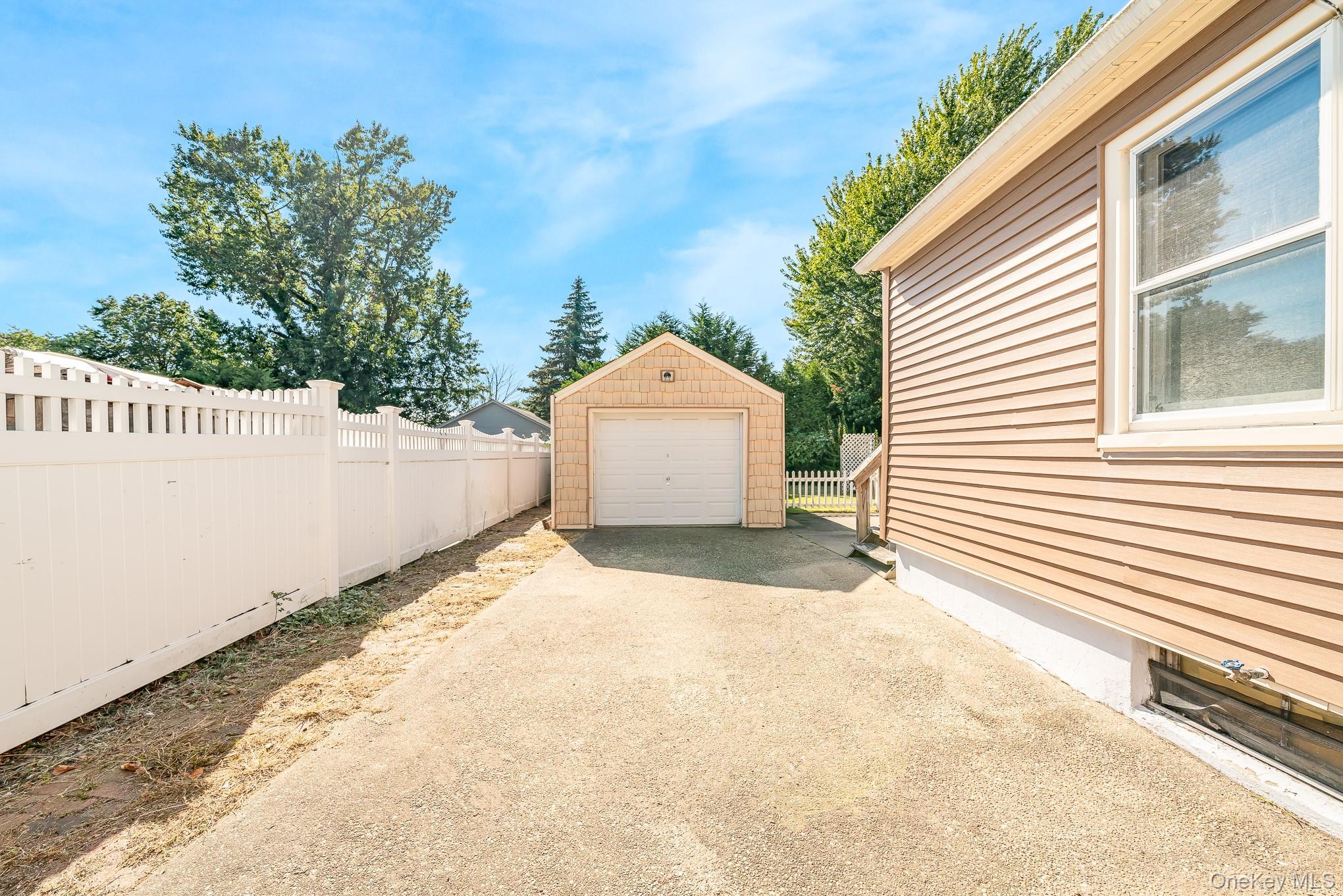 Single Family Park  Nassau County, NY 11520, MLS-902797-3