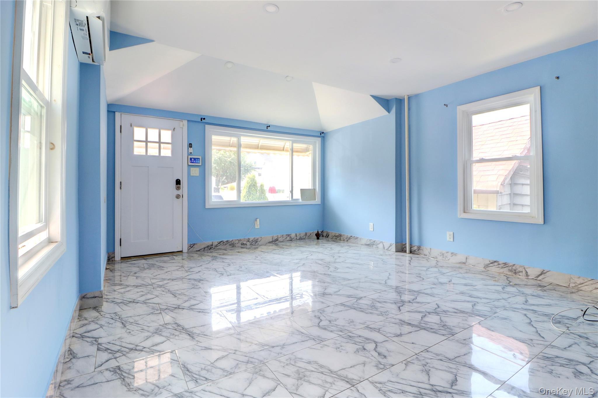 Single Family 147th  Queens, NY 11436, MLS-902824-3