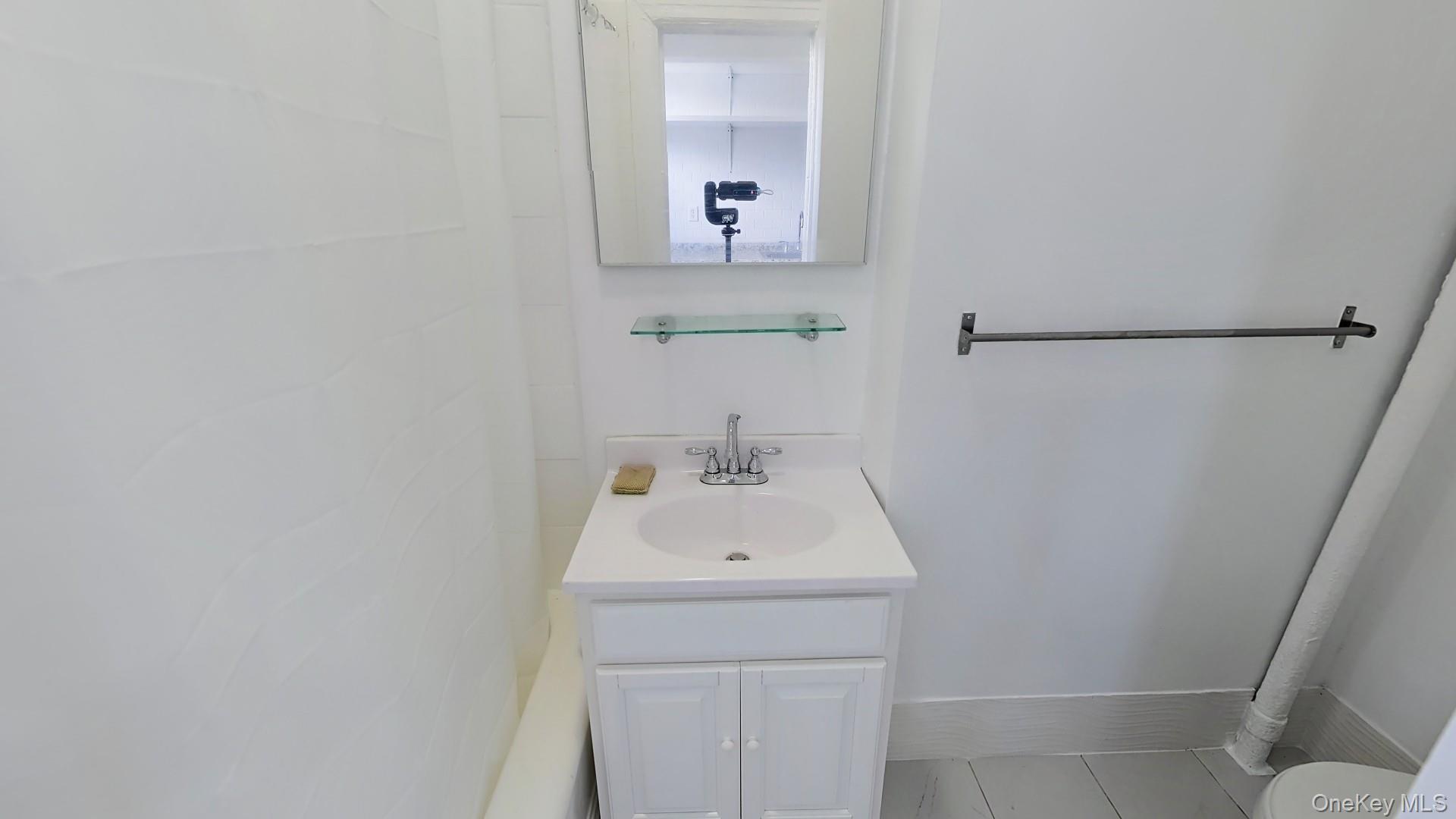 Single Family Irving Brooklyn, NY 11237, MLS-902922-14