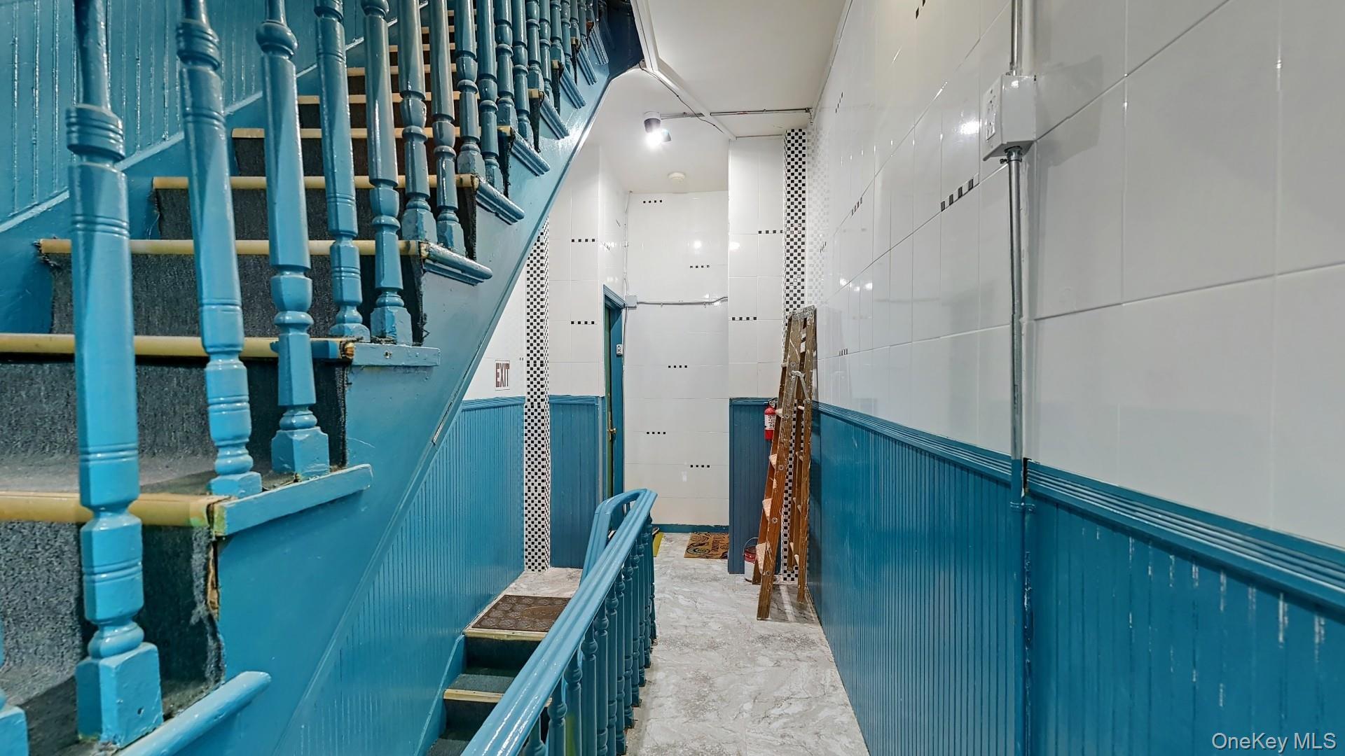 Single Family Irving Brooklyn, NY 11237, MLS-902922-21