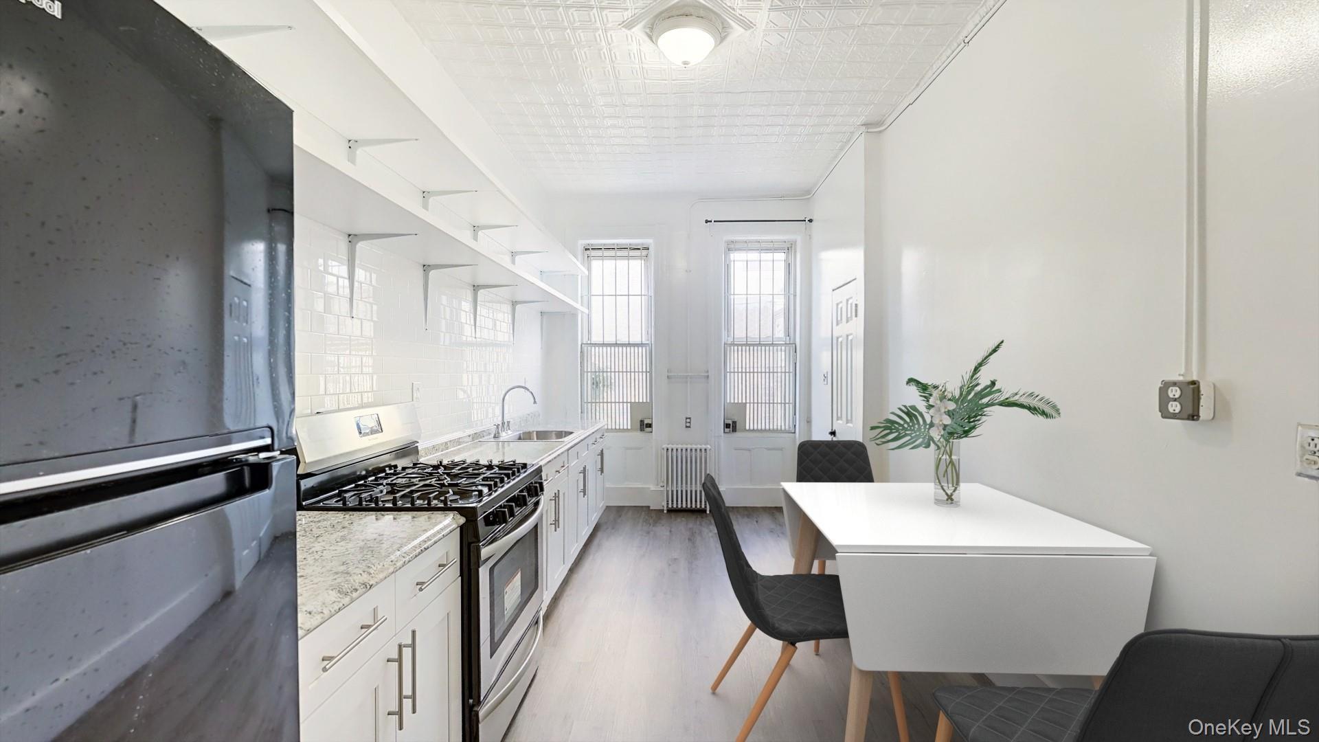 Single Family Irving Brooklyn, NY 11237, MLS-902922-7