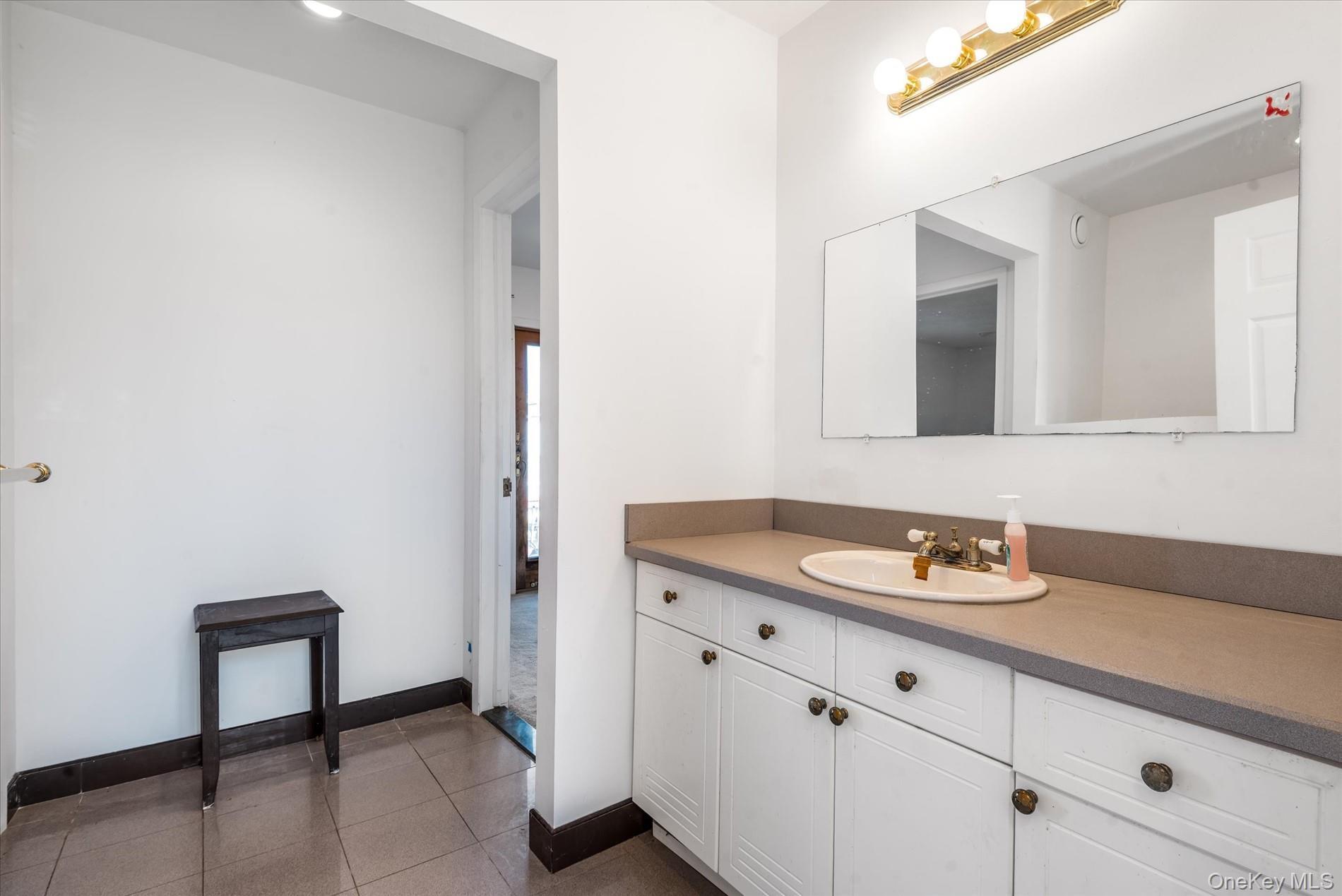 Single Family Sportsmans  Nassau County, NY 11520, MLS-902941-17