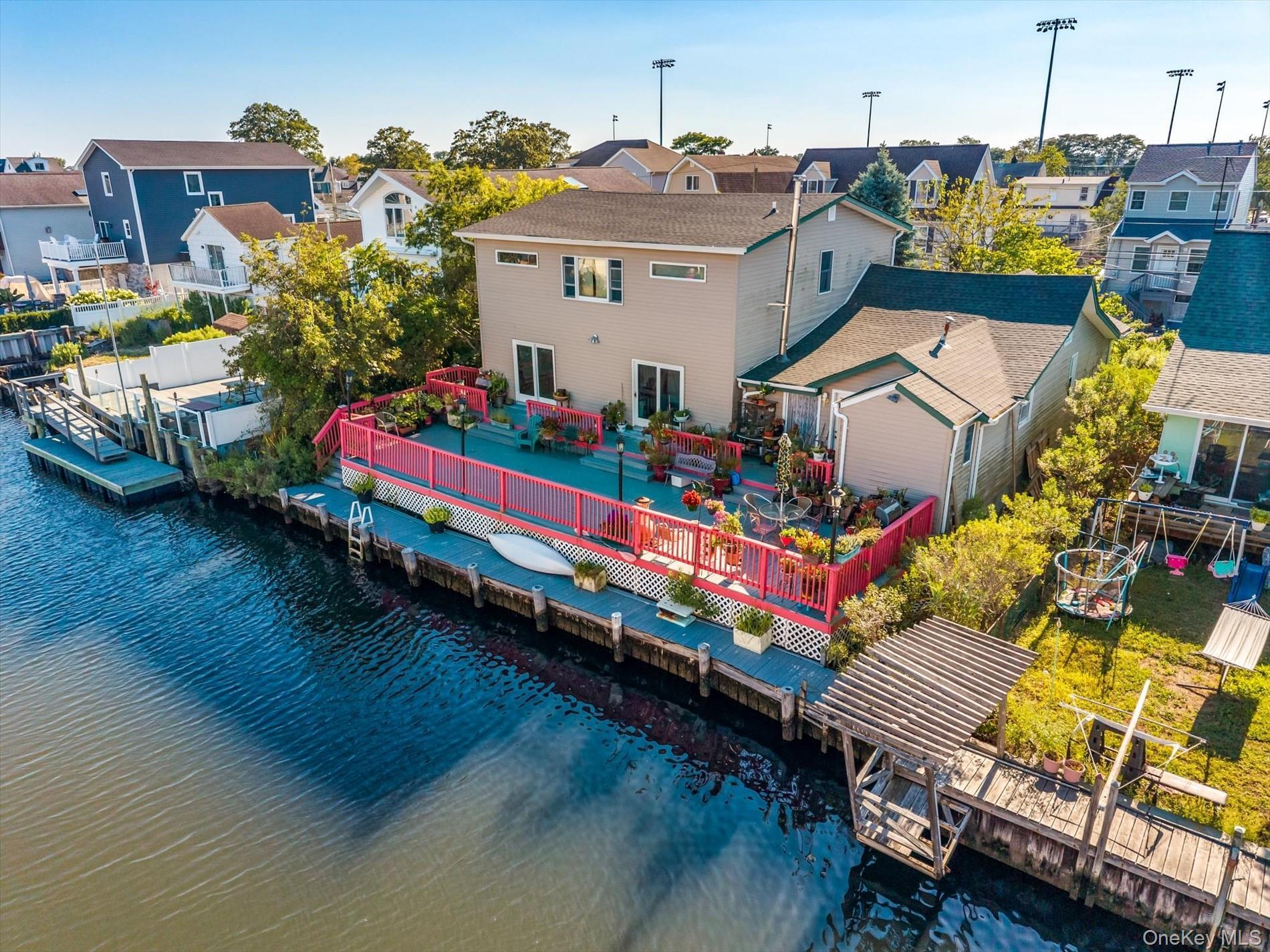 Single Family Sportsmans  Nassau County, NY 11520, MLS-902941-27