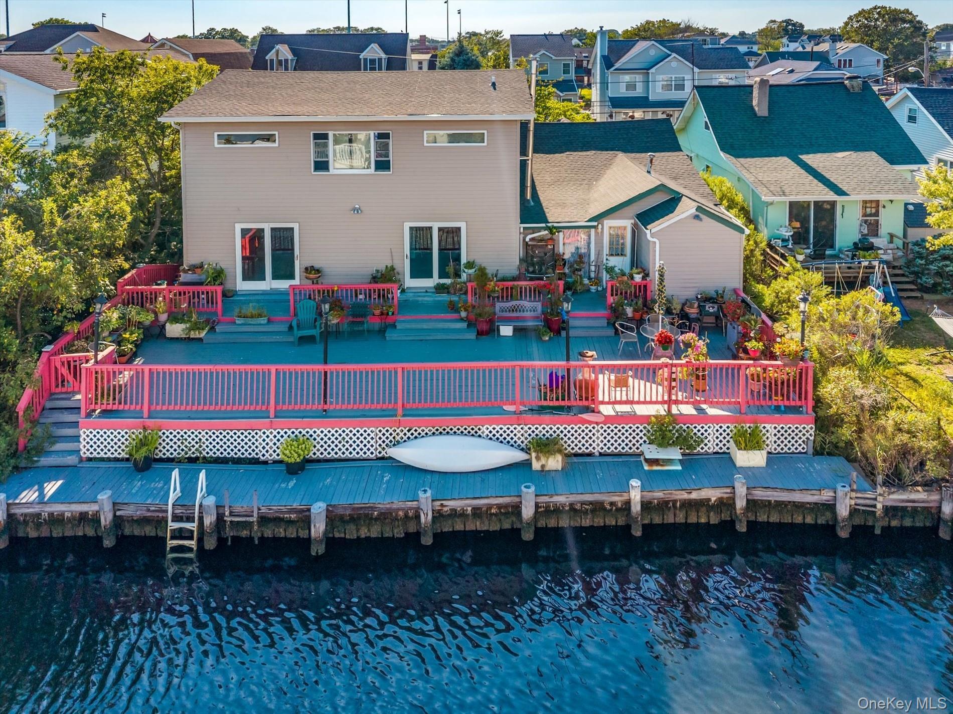 Single Family Sportsmans  Nassau County, NY 11520, MLS-902941-28