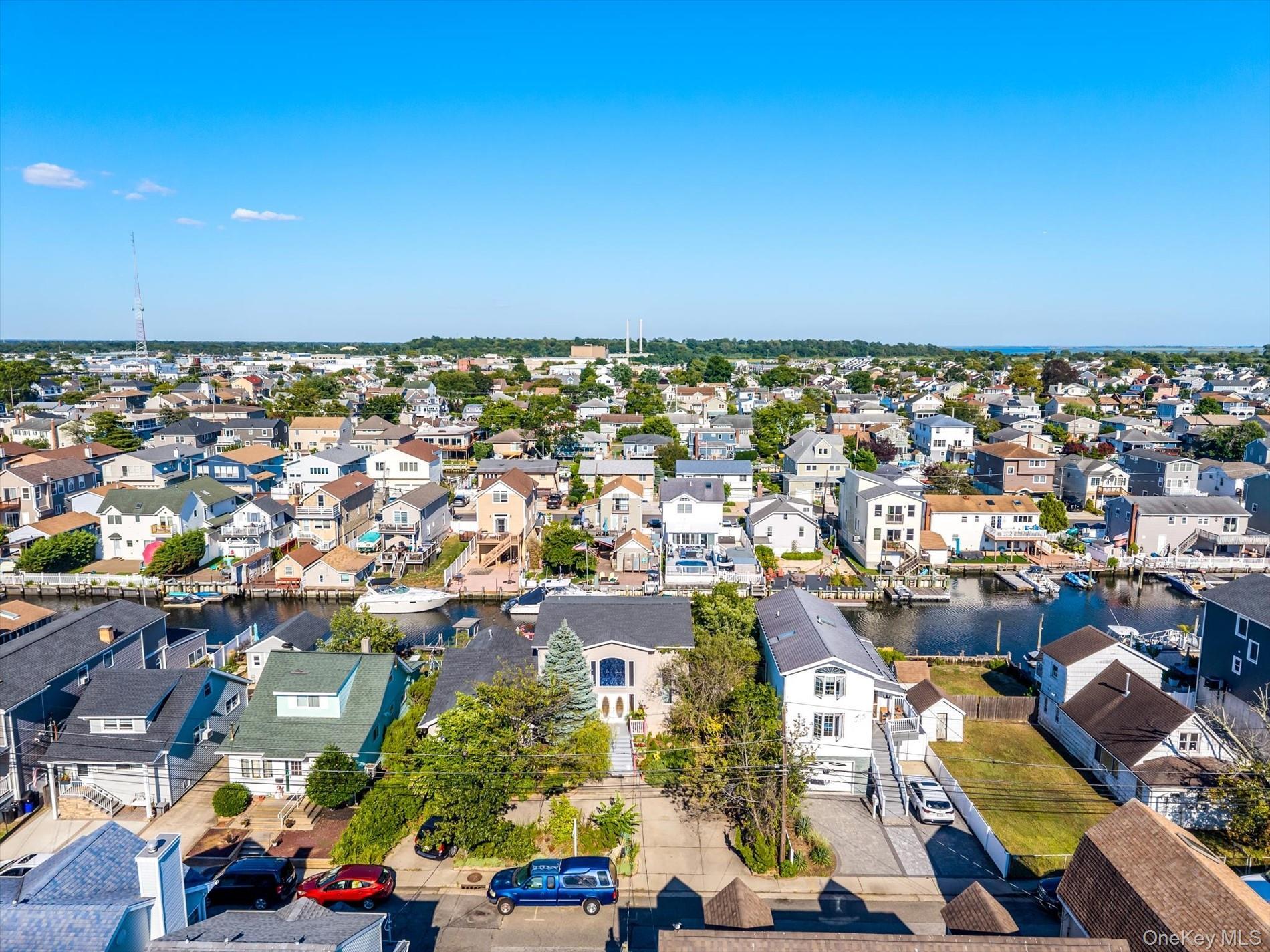 Single Family Sportsmans  Nassau County, NY 11520, MLS-902941-29