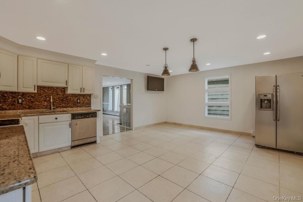 Single Family Rushmore  Nassau County, NY 11514, MLS-902966-10