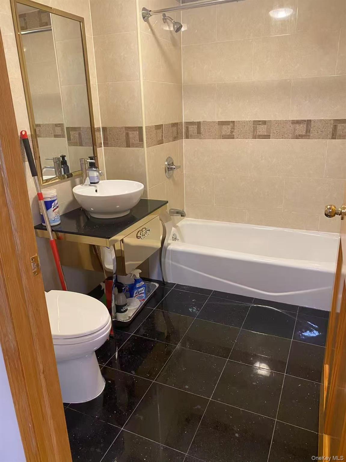 Condo 19th  Brooklyn, NY 11230, MLS-902977-14