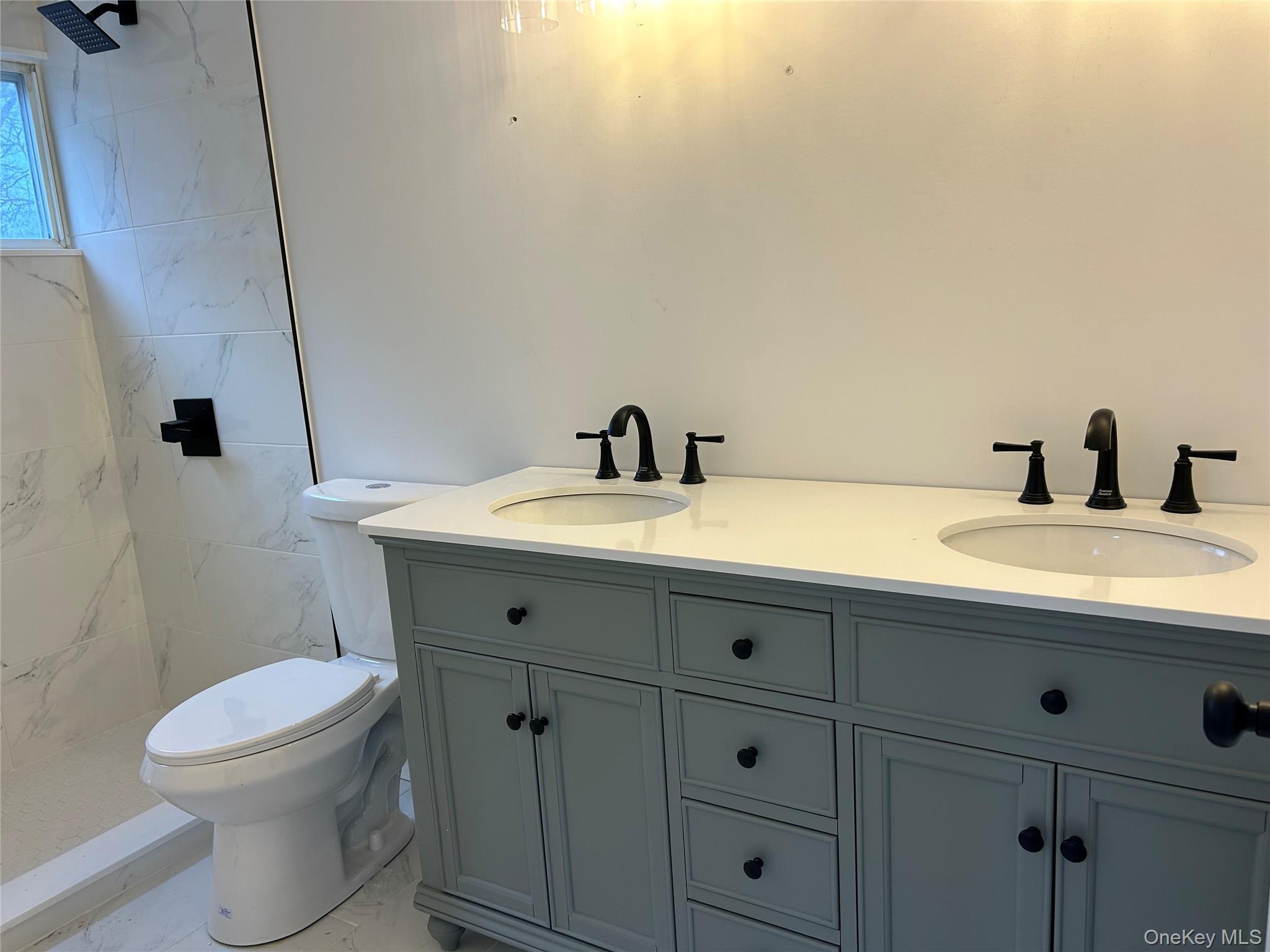 Single Family 2nd Suffolk County, NY 11779, MLS-902982-6