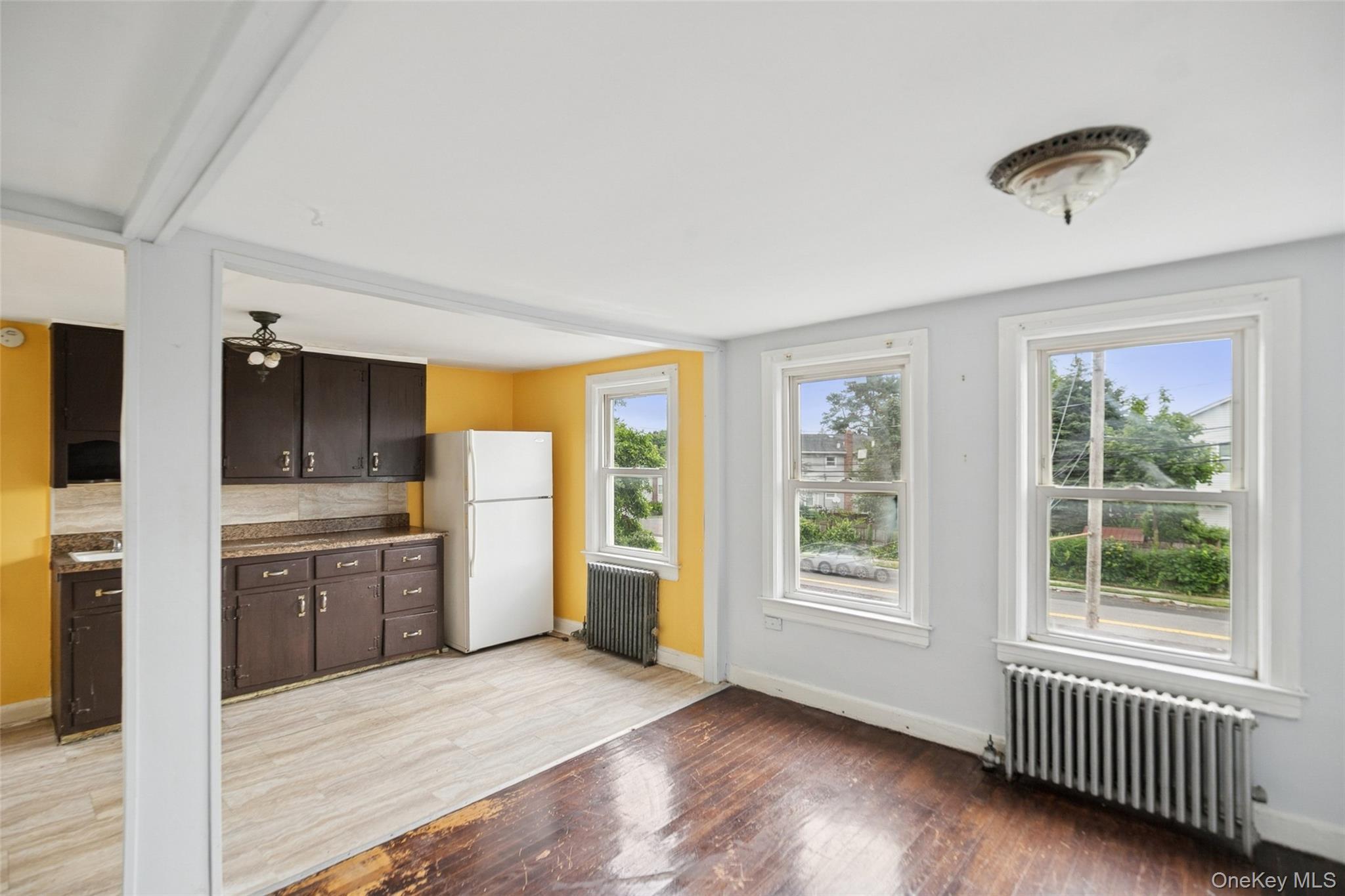 Single Family Little East Neck  Suffolk County, NY 11704, MLS-903001-19