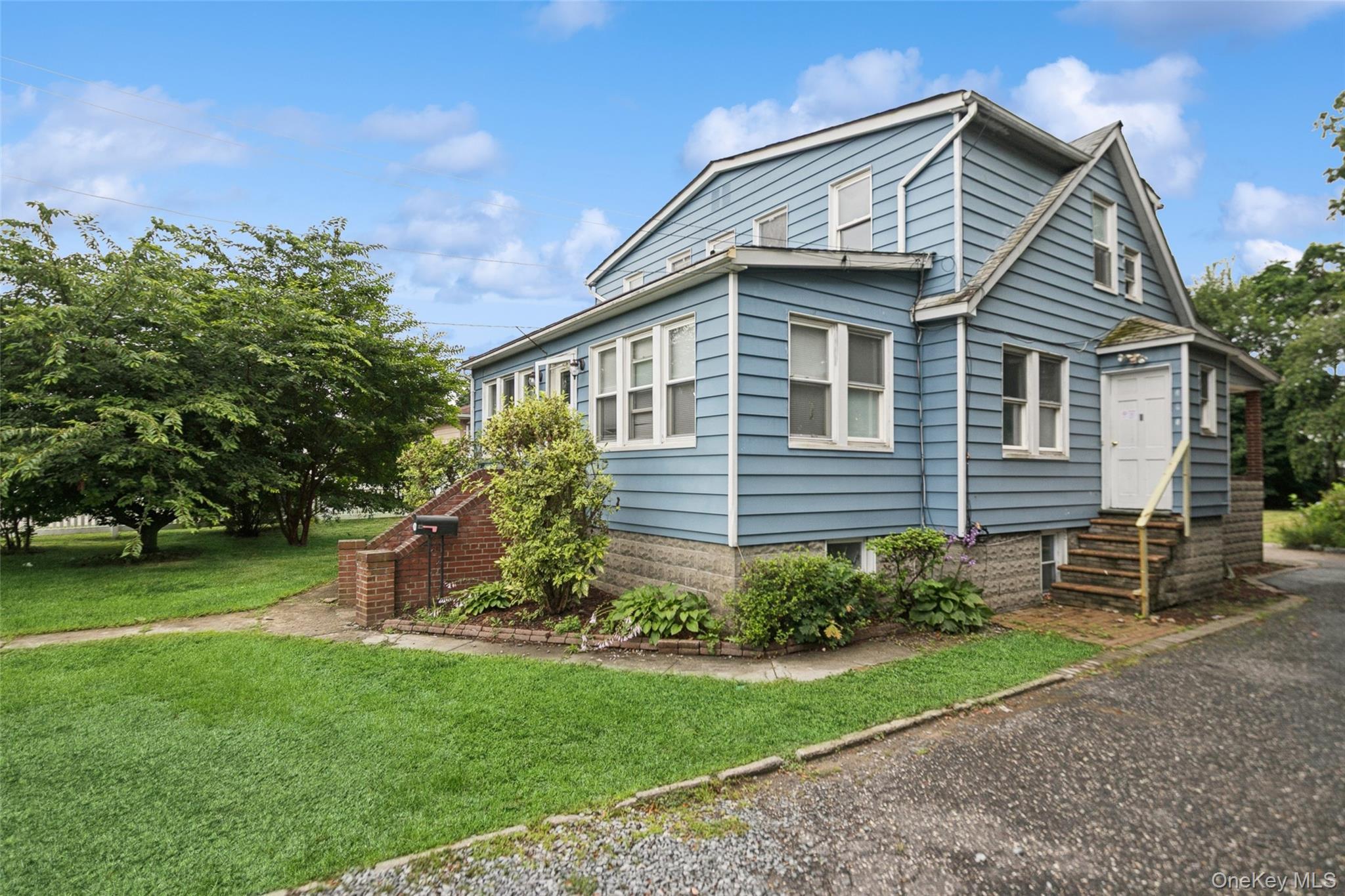 Single Family Little East Neck  Suffolk County, NY 11704, MLS-903001-2