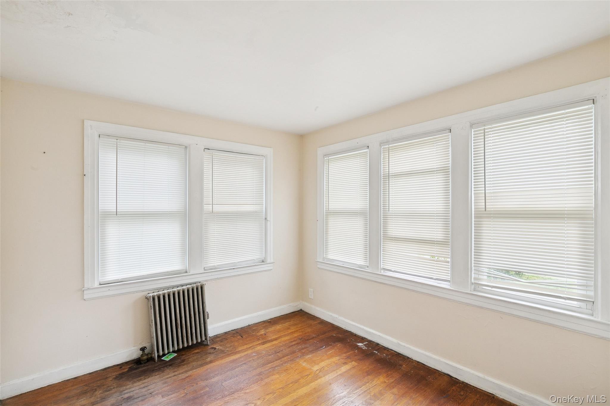 Single Family Little East Neck  Suffolk County, NY 11704, MLS-903001-5