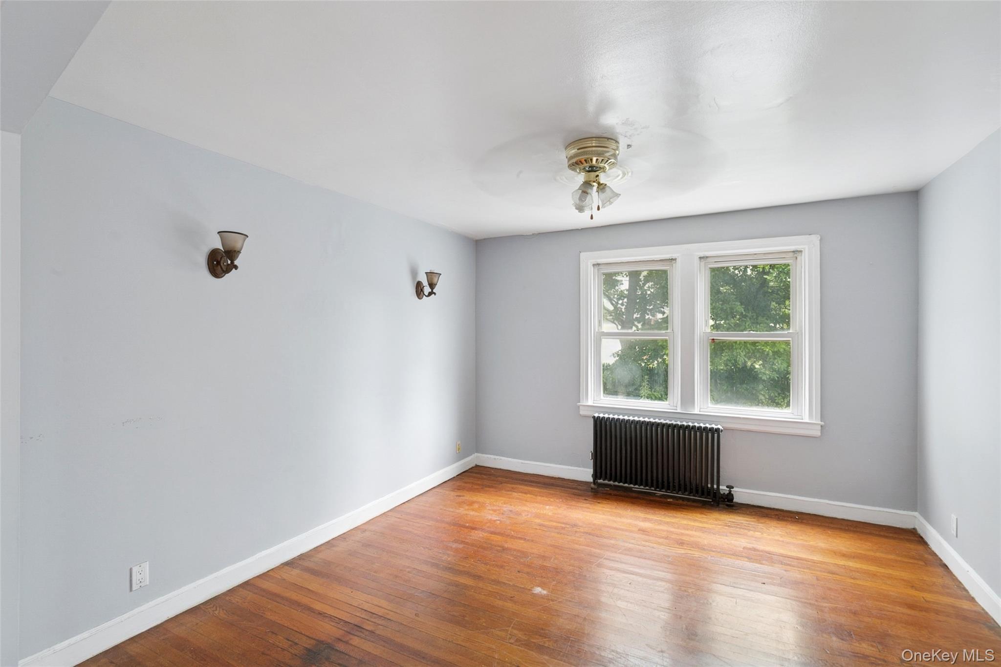 Single Family Little East Neck  Suffolk County, NY 11704, MLS-903001-7