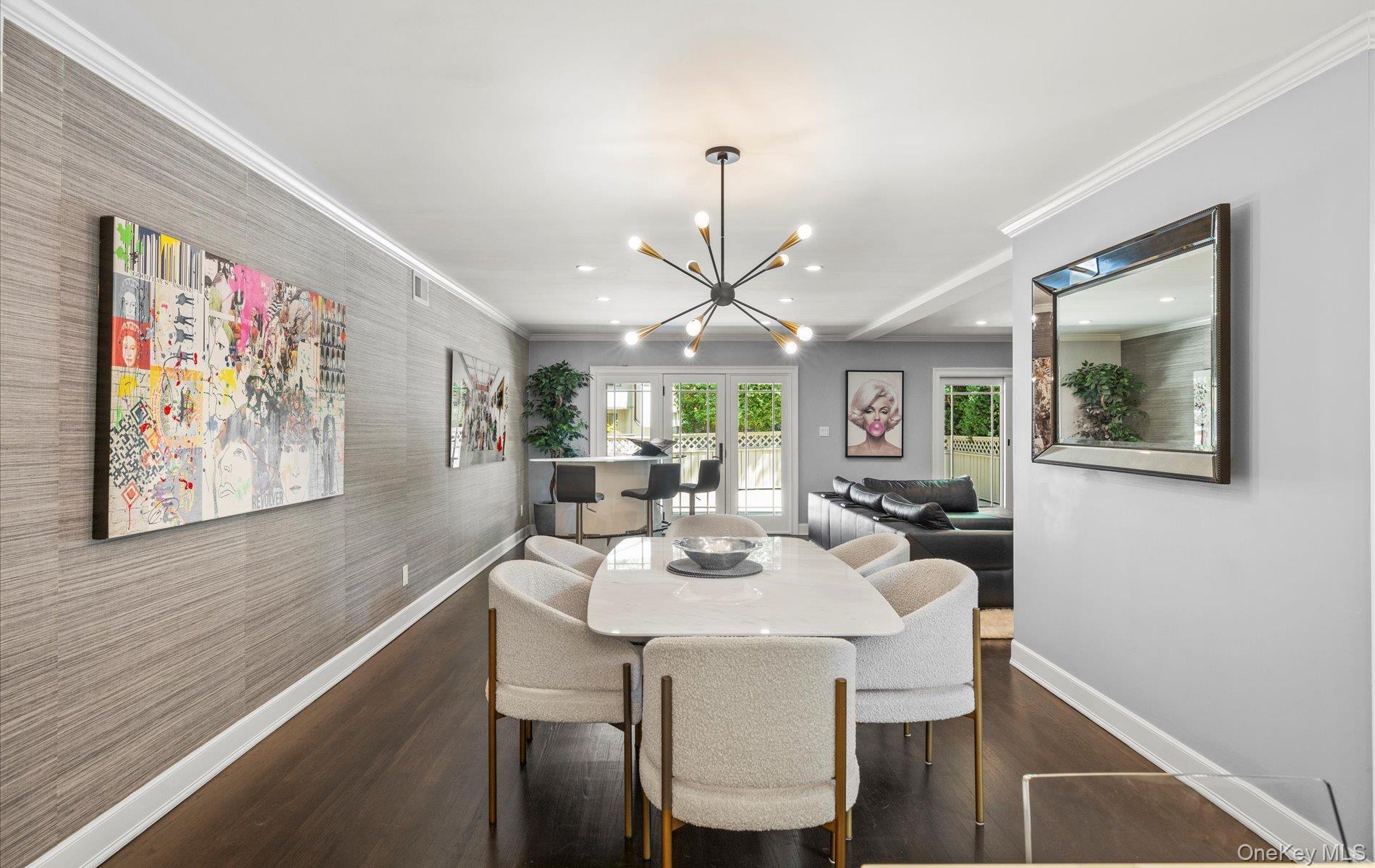 Condo Carriage House  Nassau County, NY 11753, MLS-903016-10
